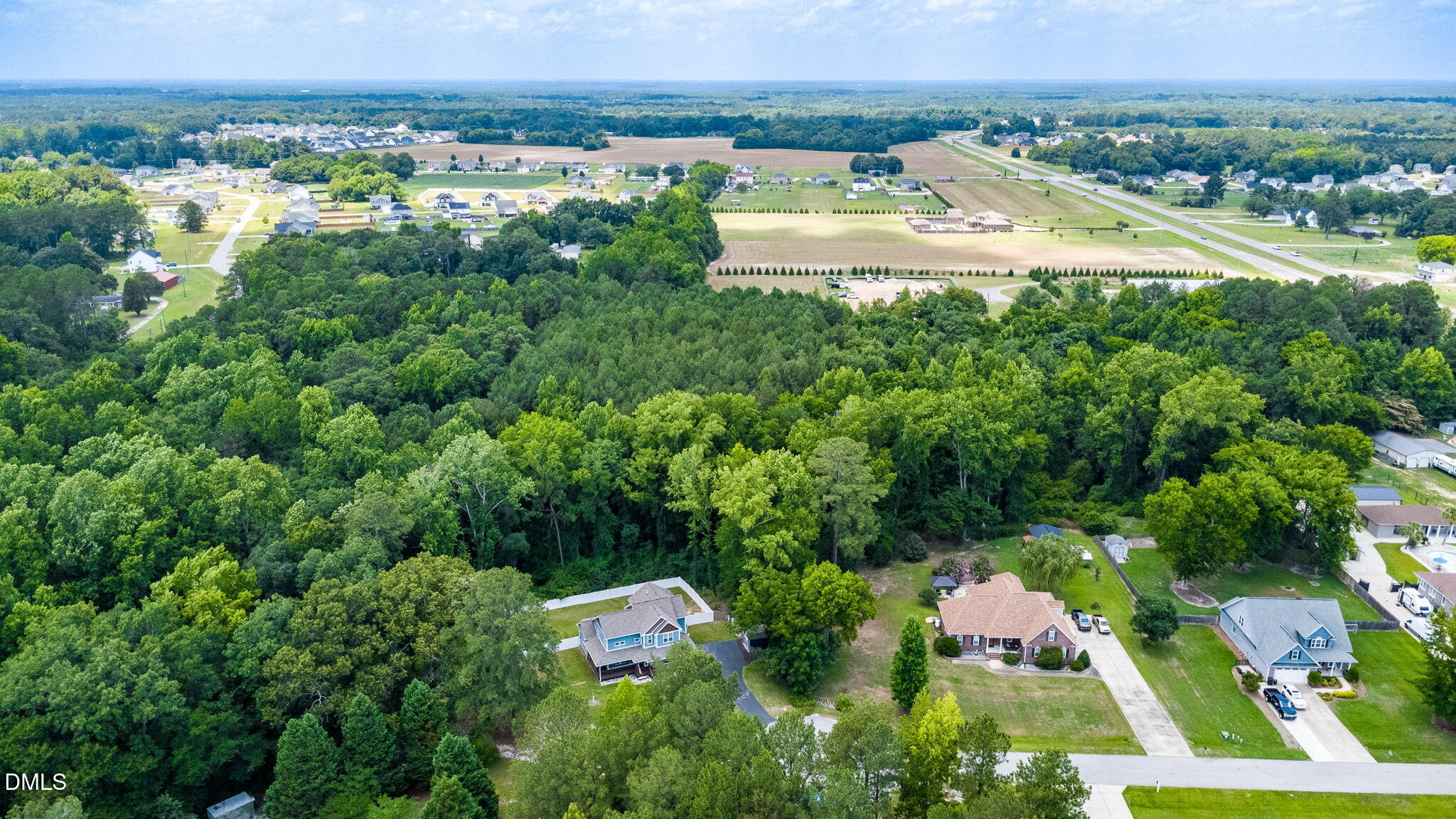 main property photo 50