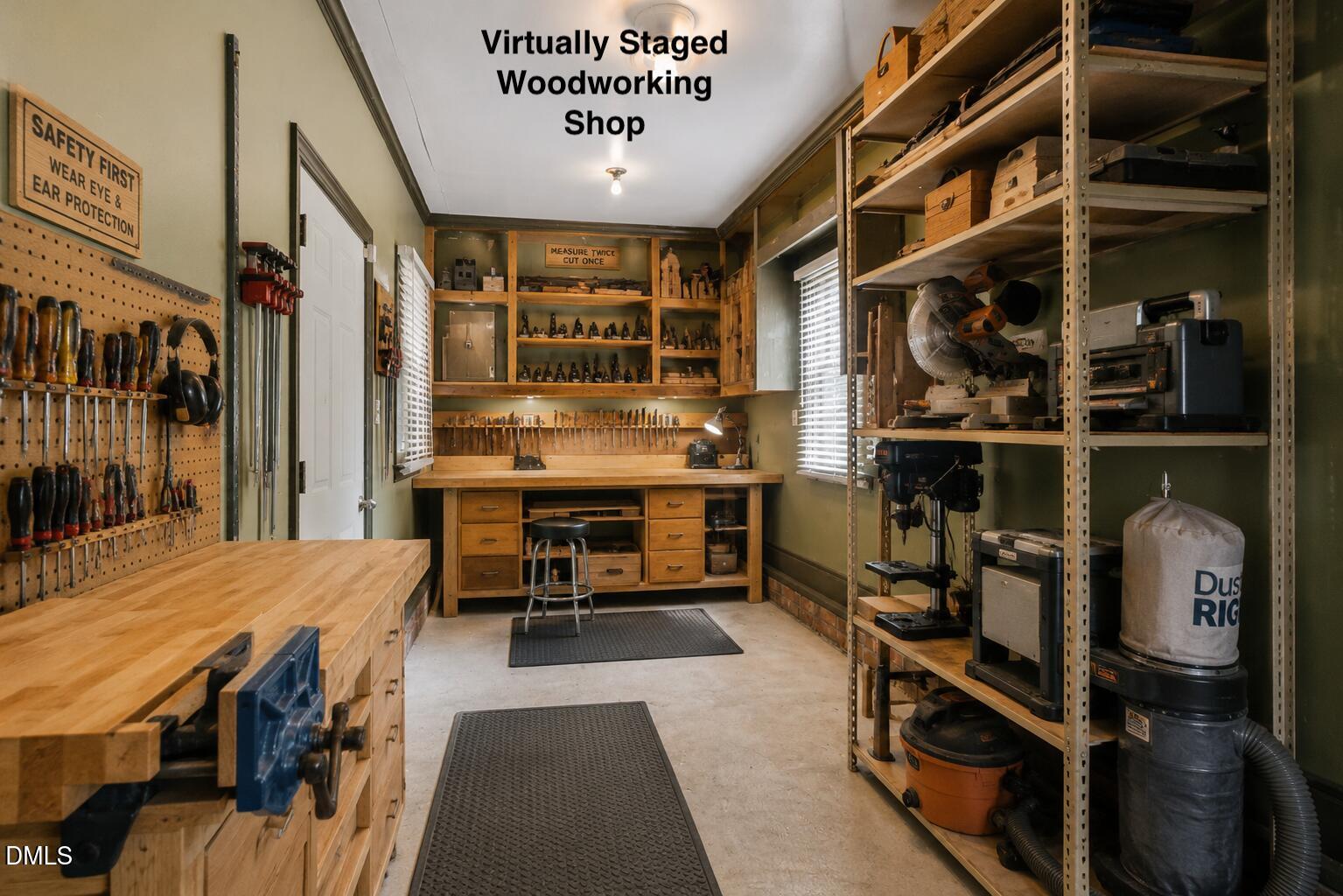 main property photo 7