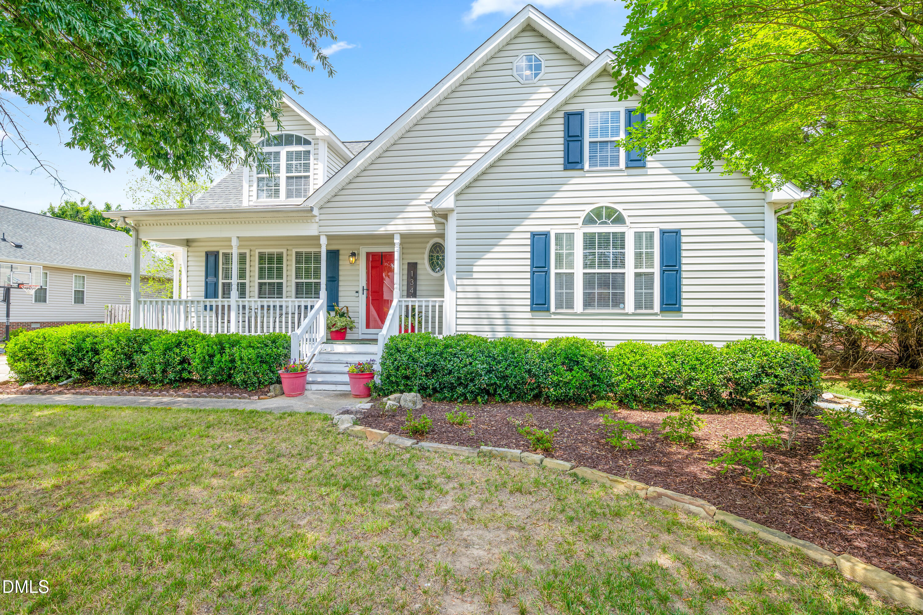 main property photo 2