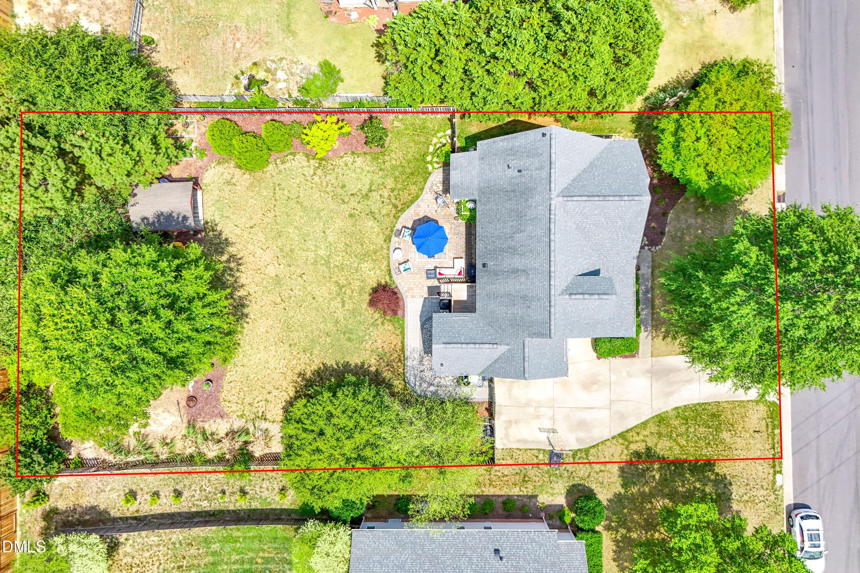 main property photo 38