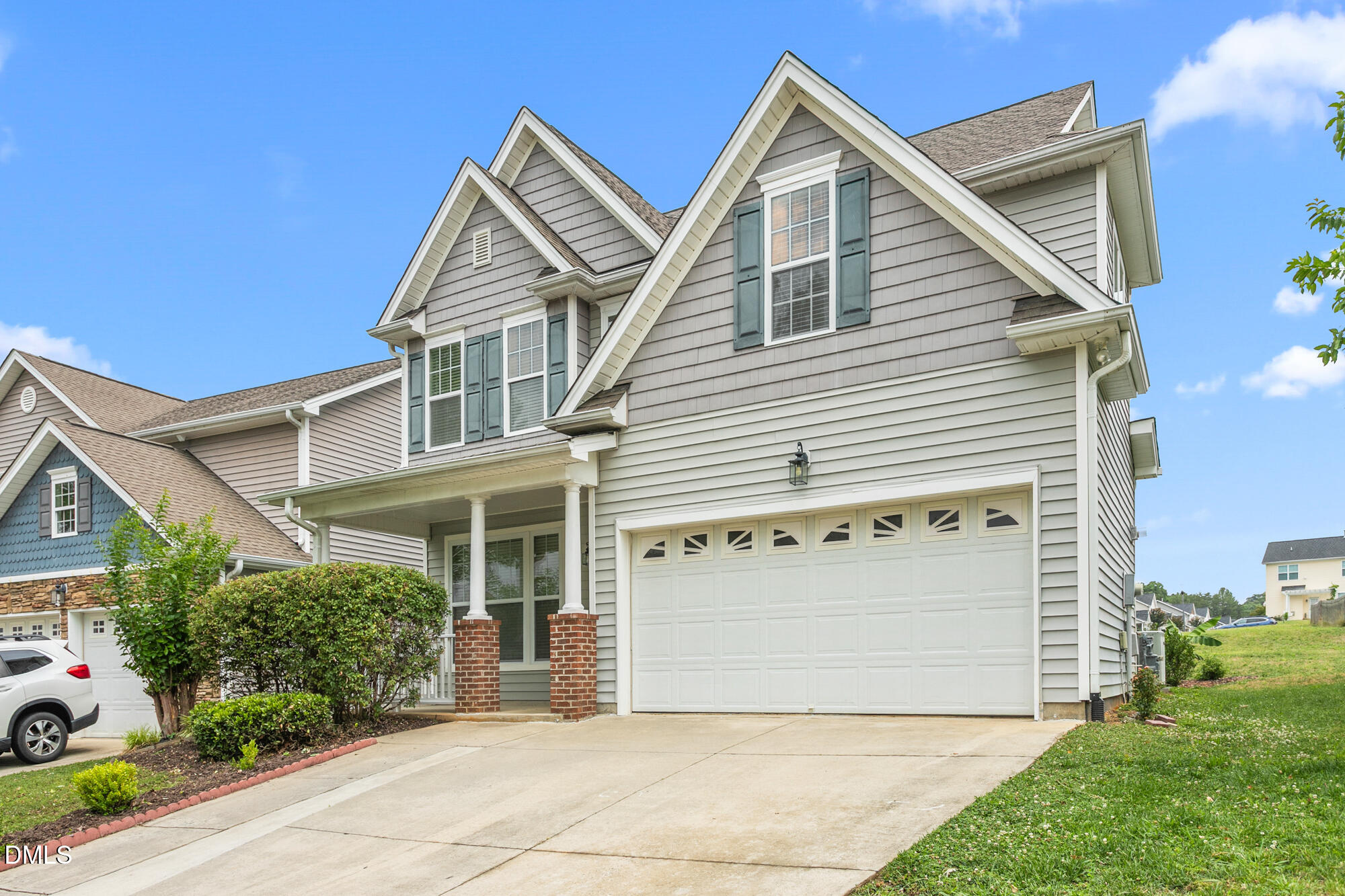 main property photo 5