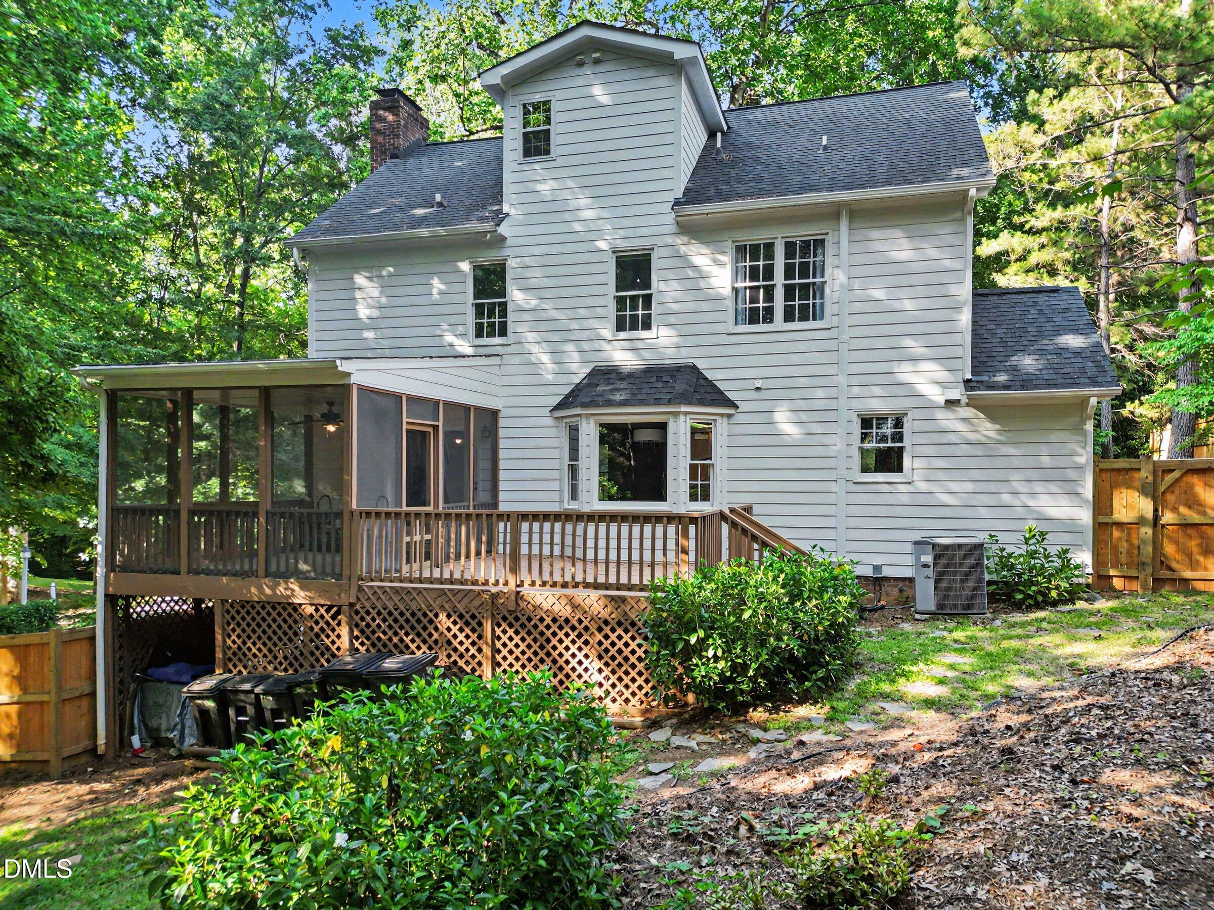 main property photo 24