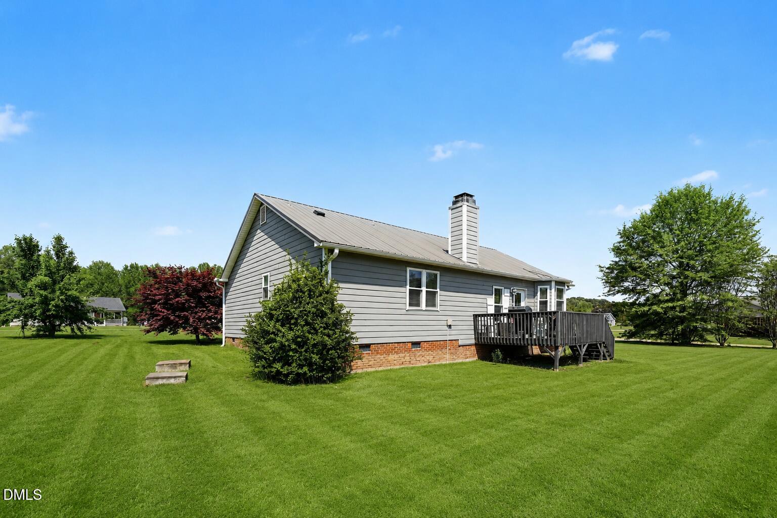 main property photo 24