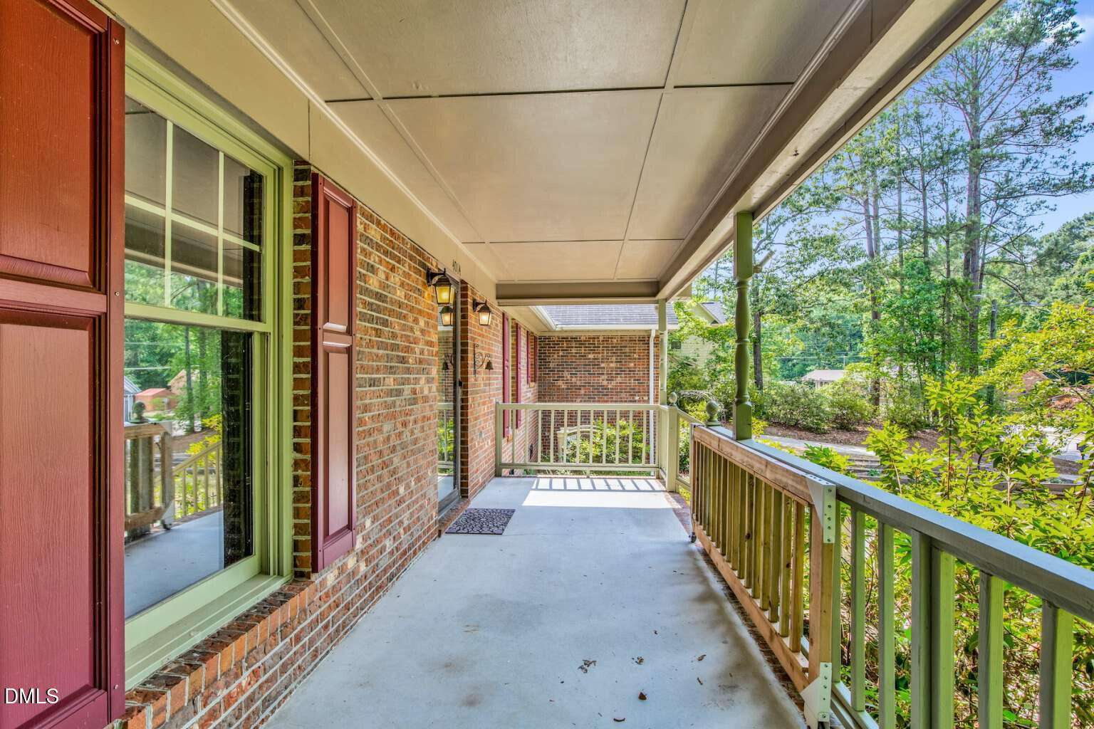 main property photo 23