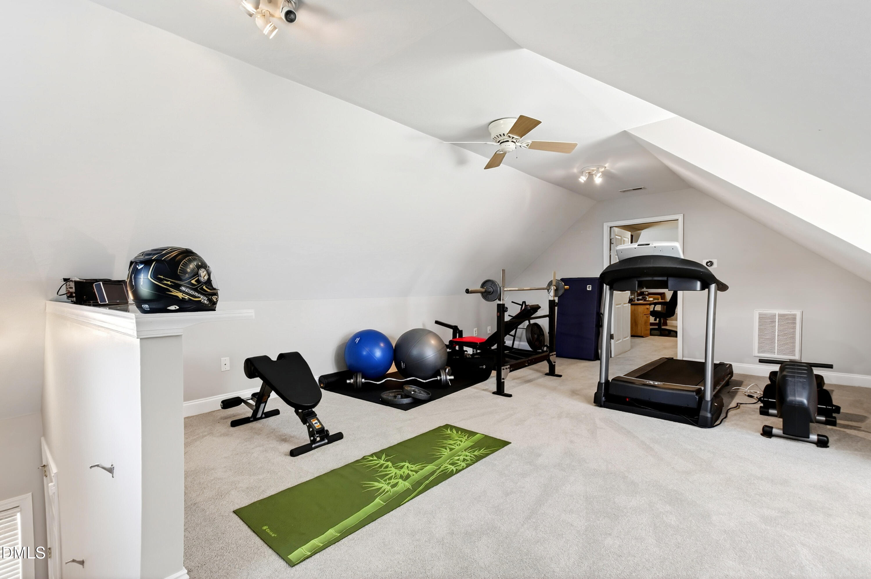 main property photo 60