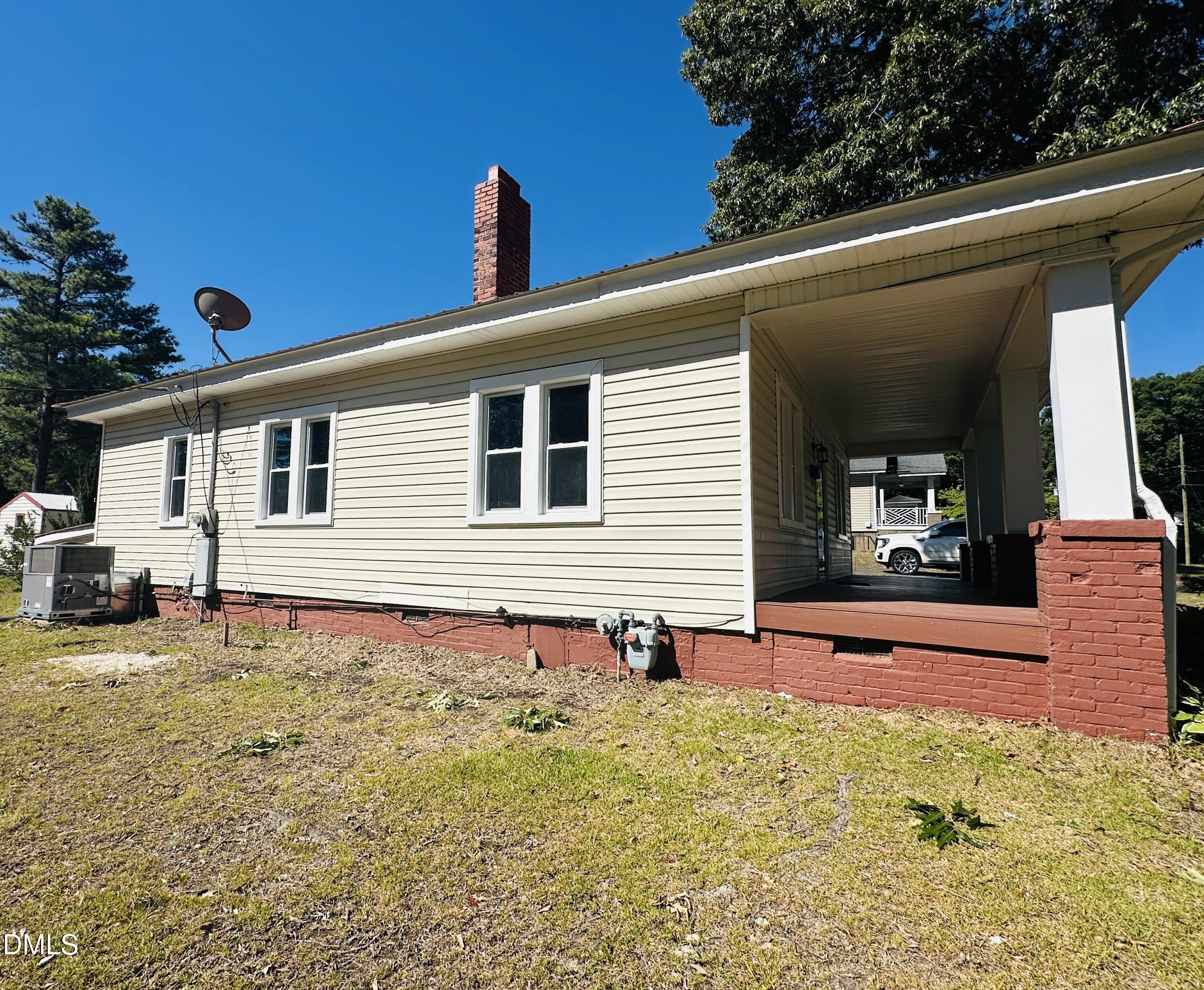 main property photo 32