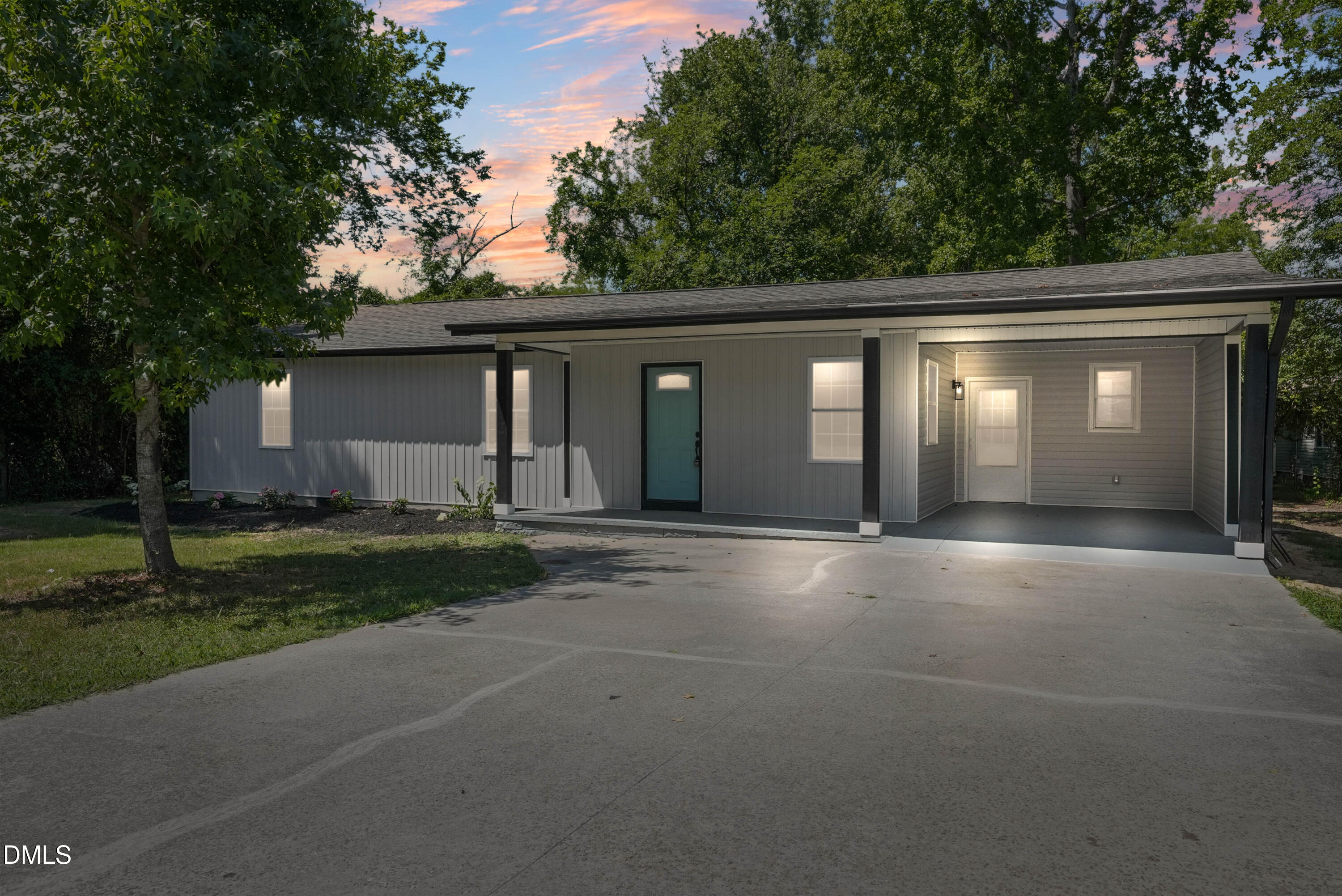 main property photo 36