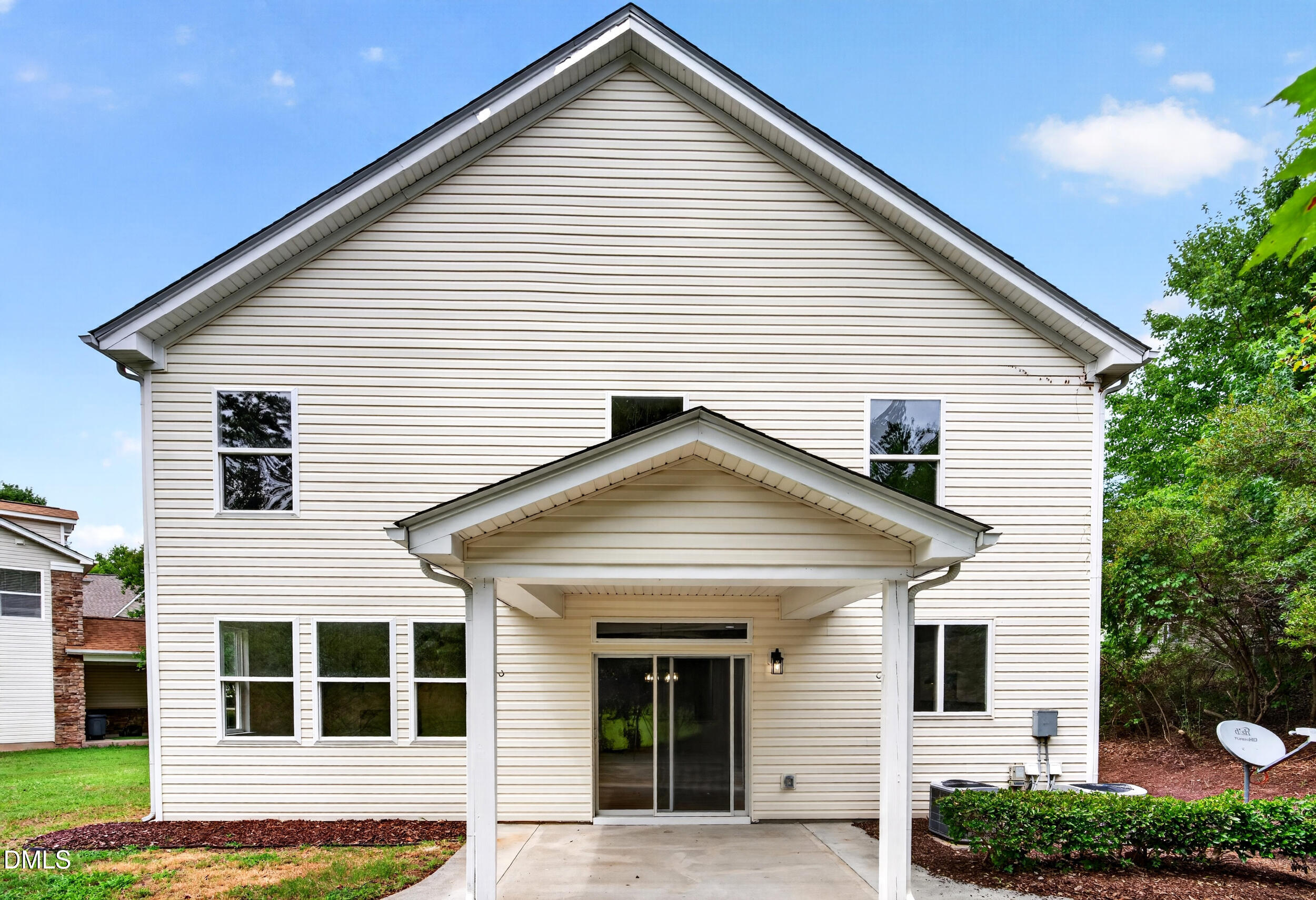 main property photo 44