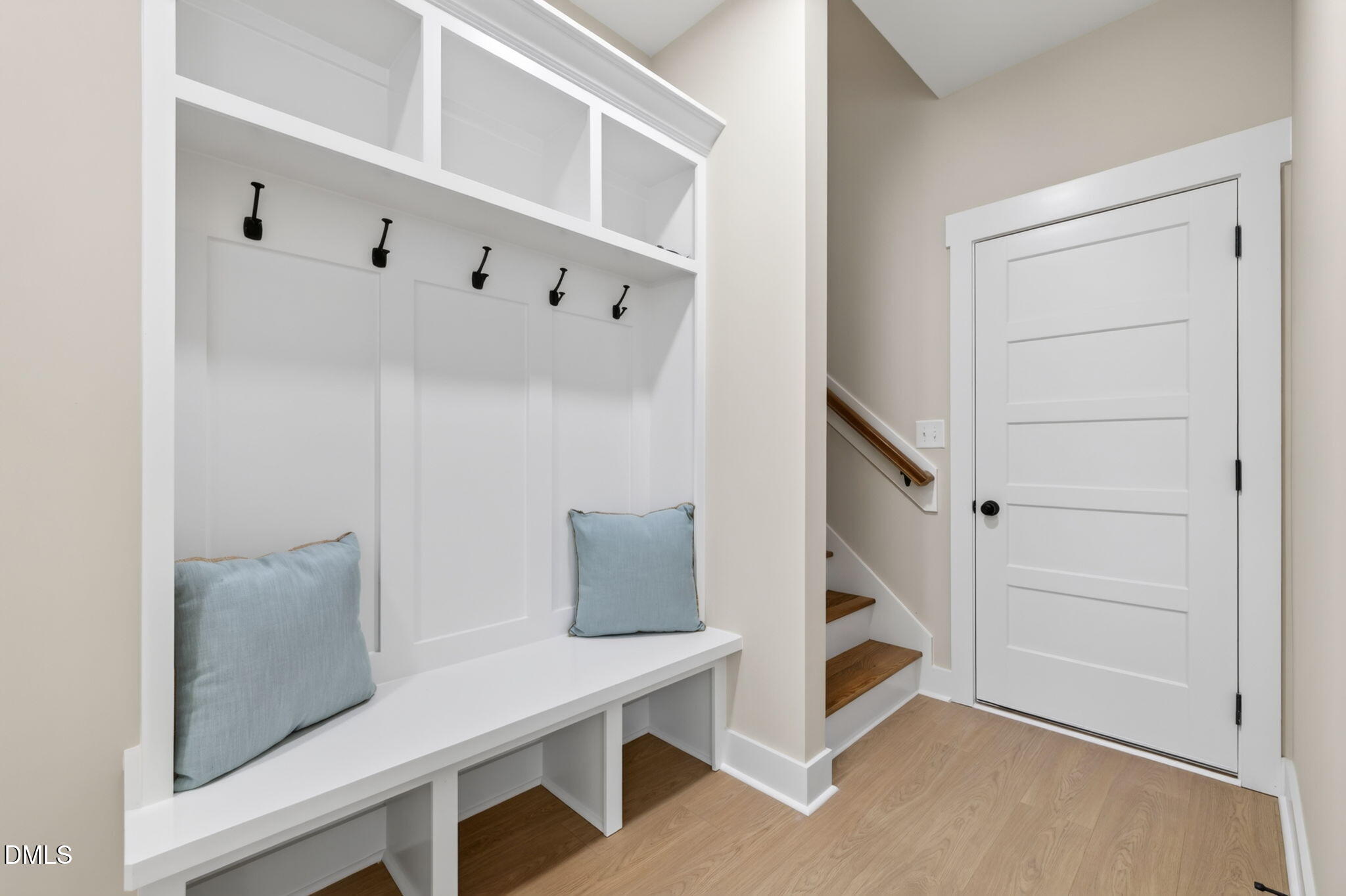 main property photo 51