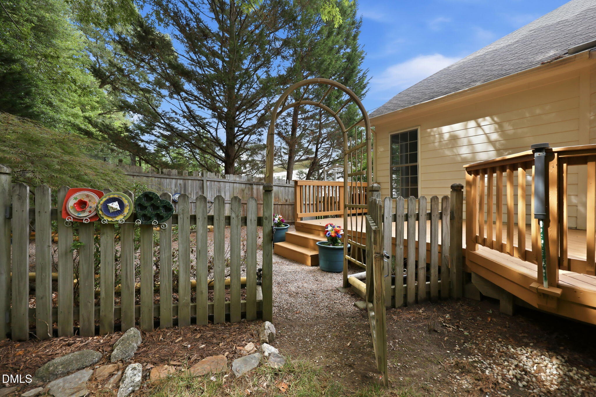 main property photo 42