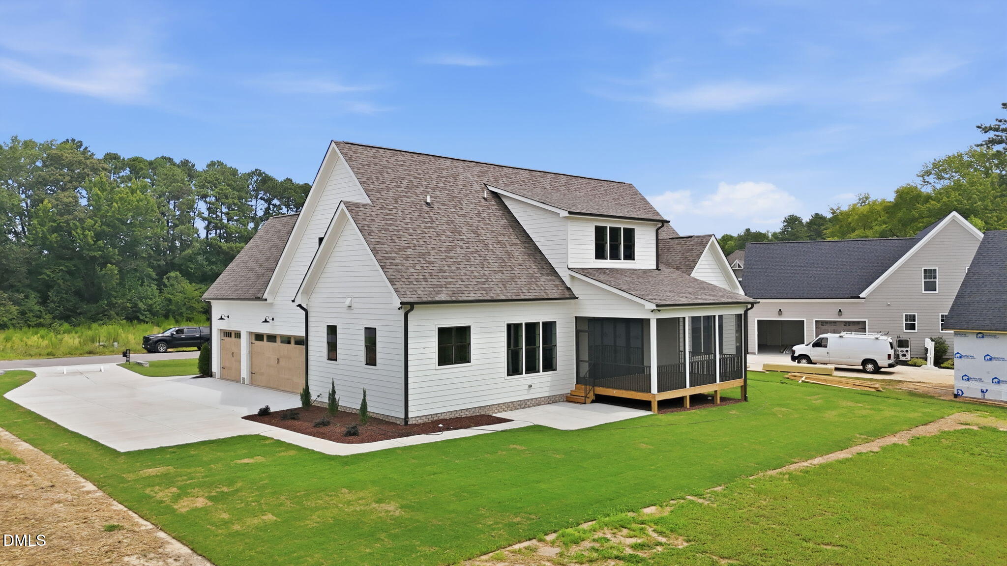 main property photo 42