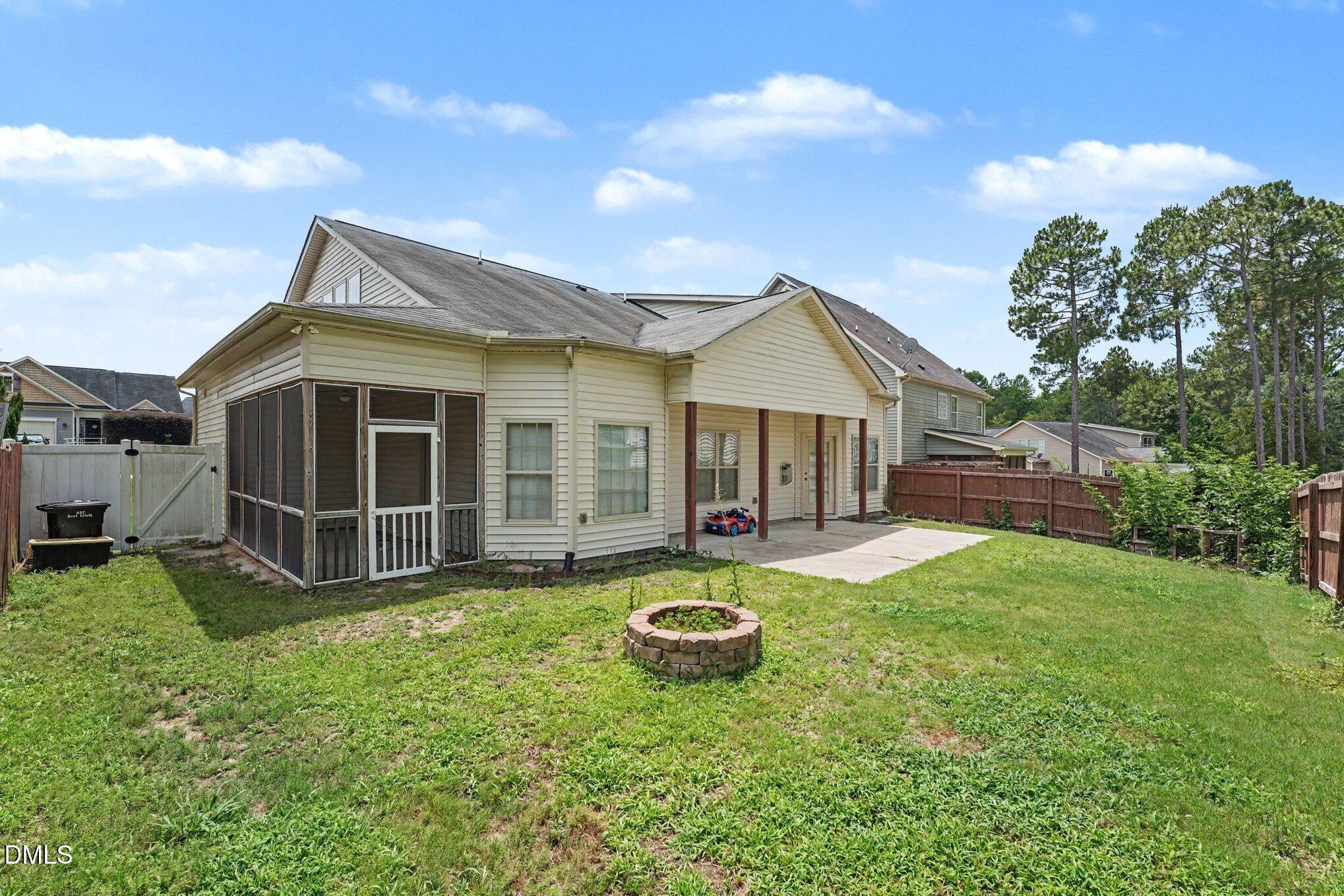 main property photo 34