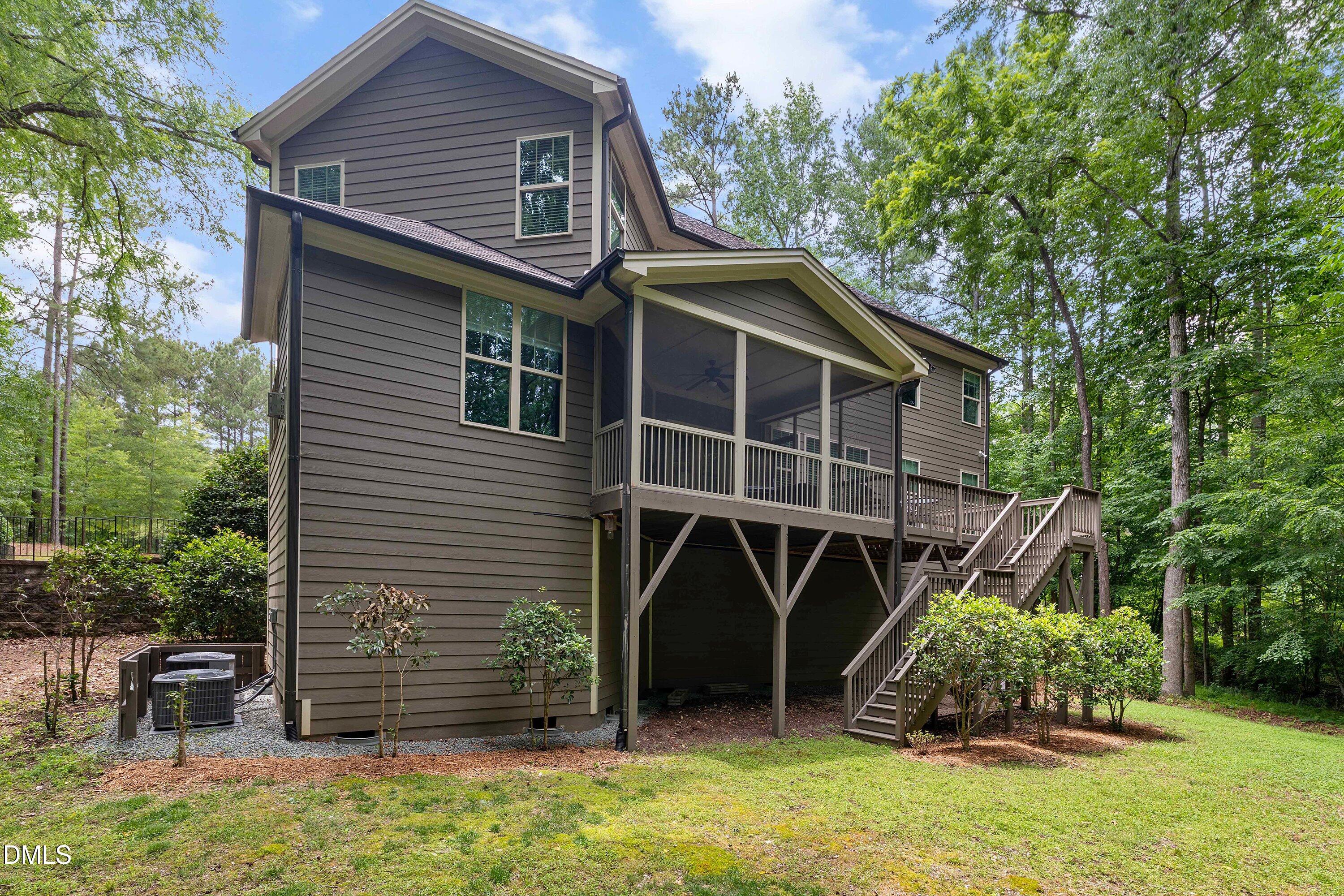 main property photo 78