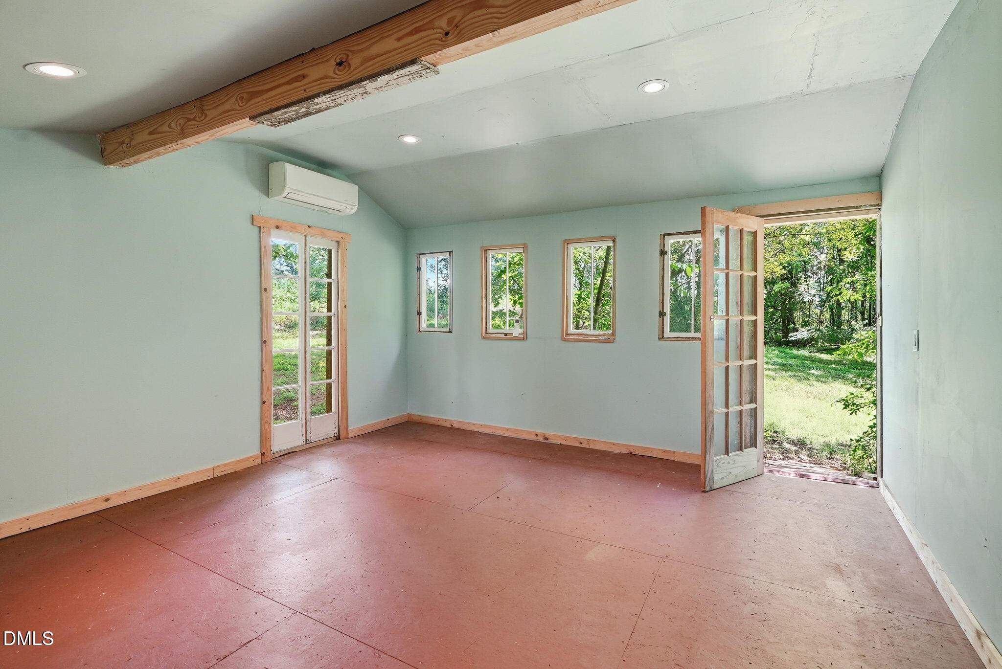 main property photo 80