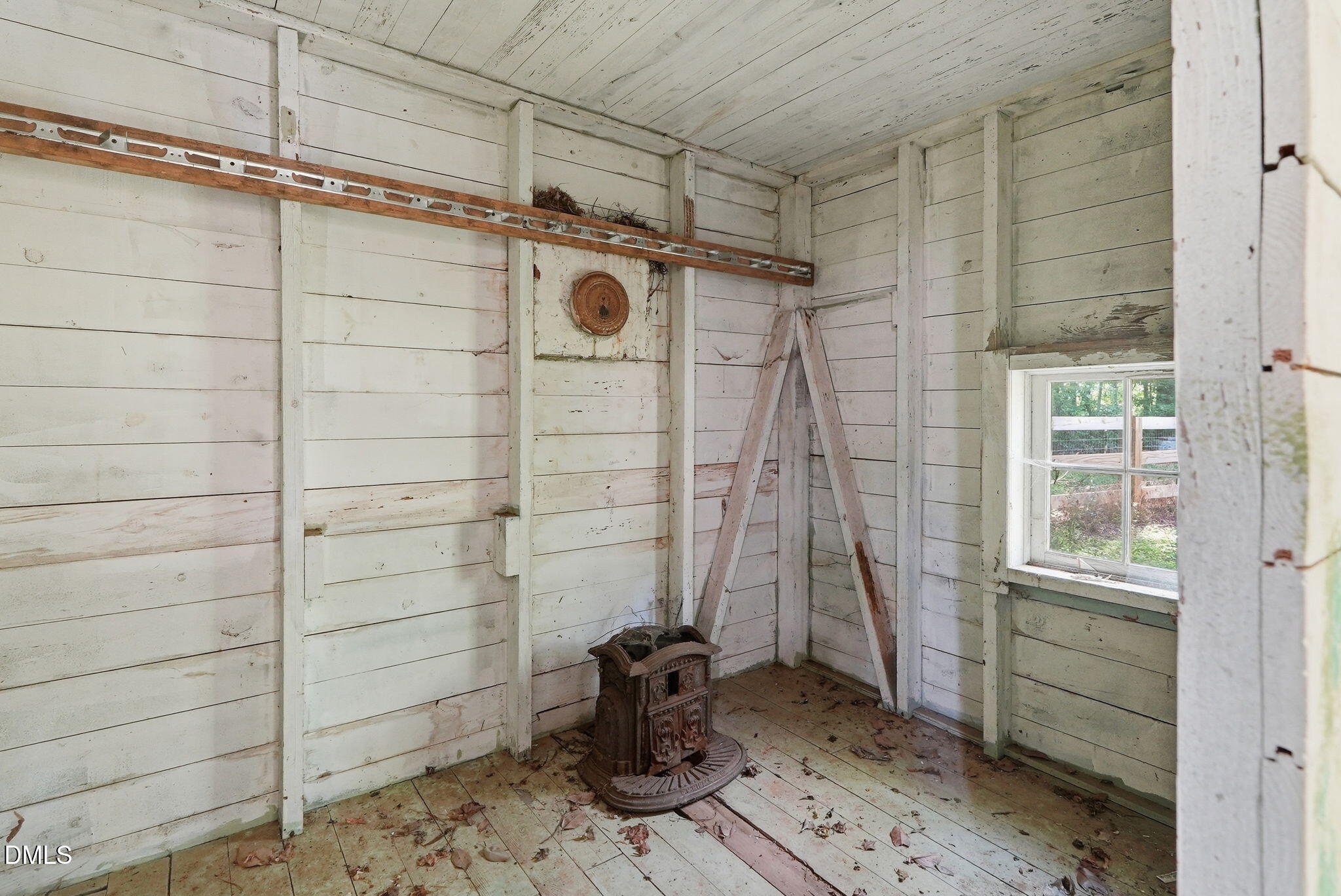 main property photo 84