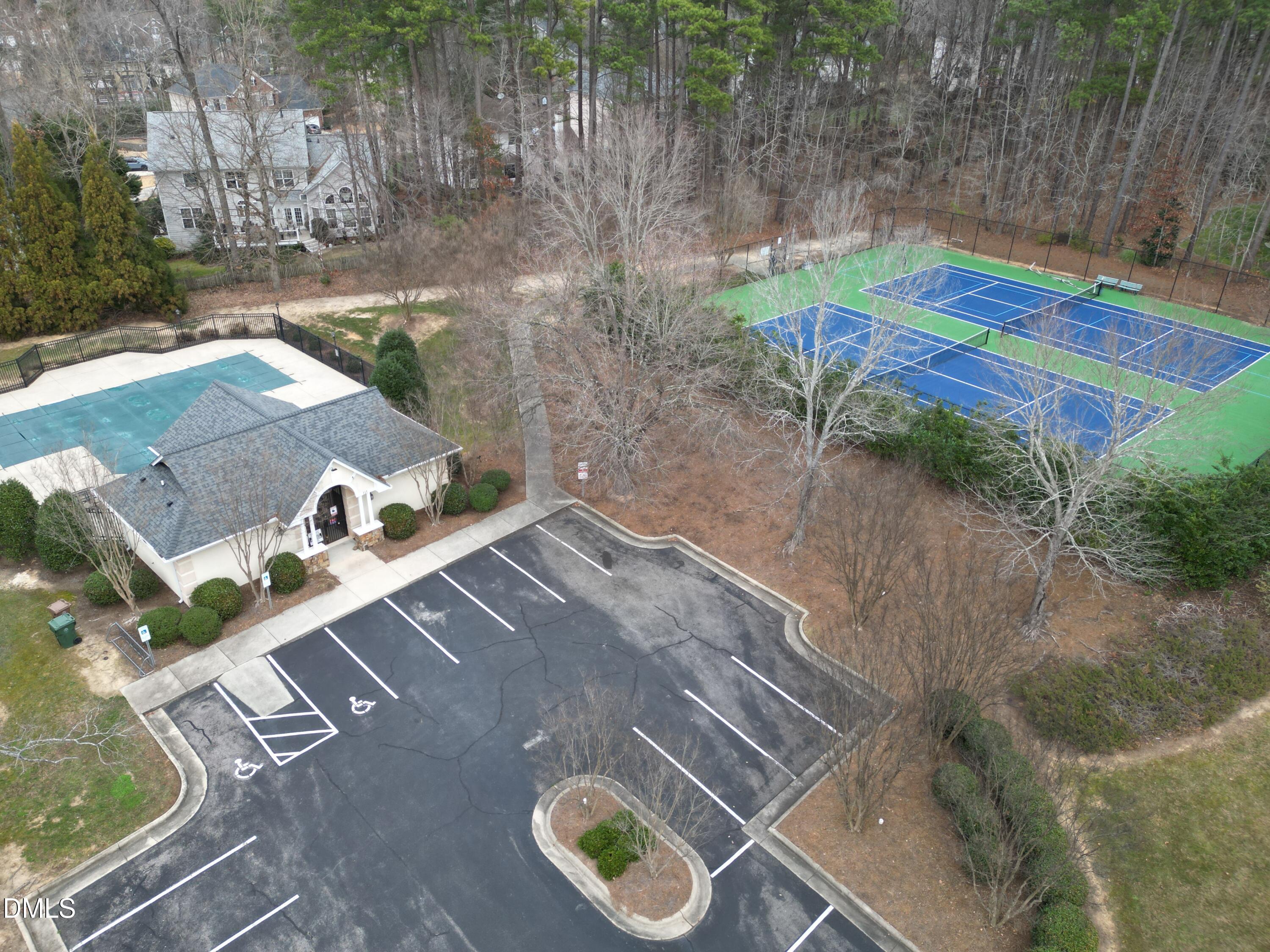 main property photo 44