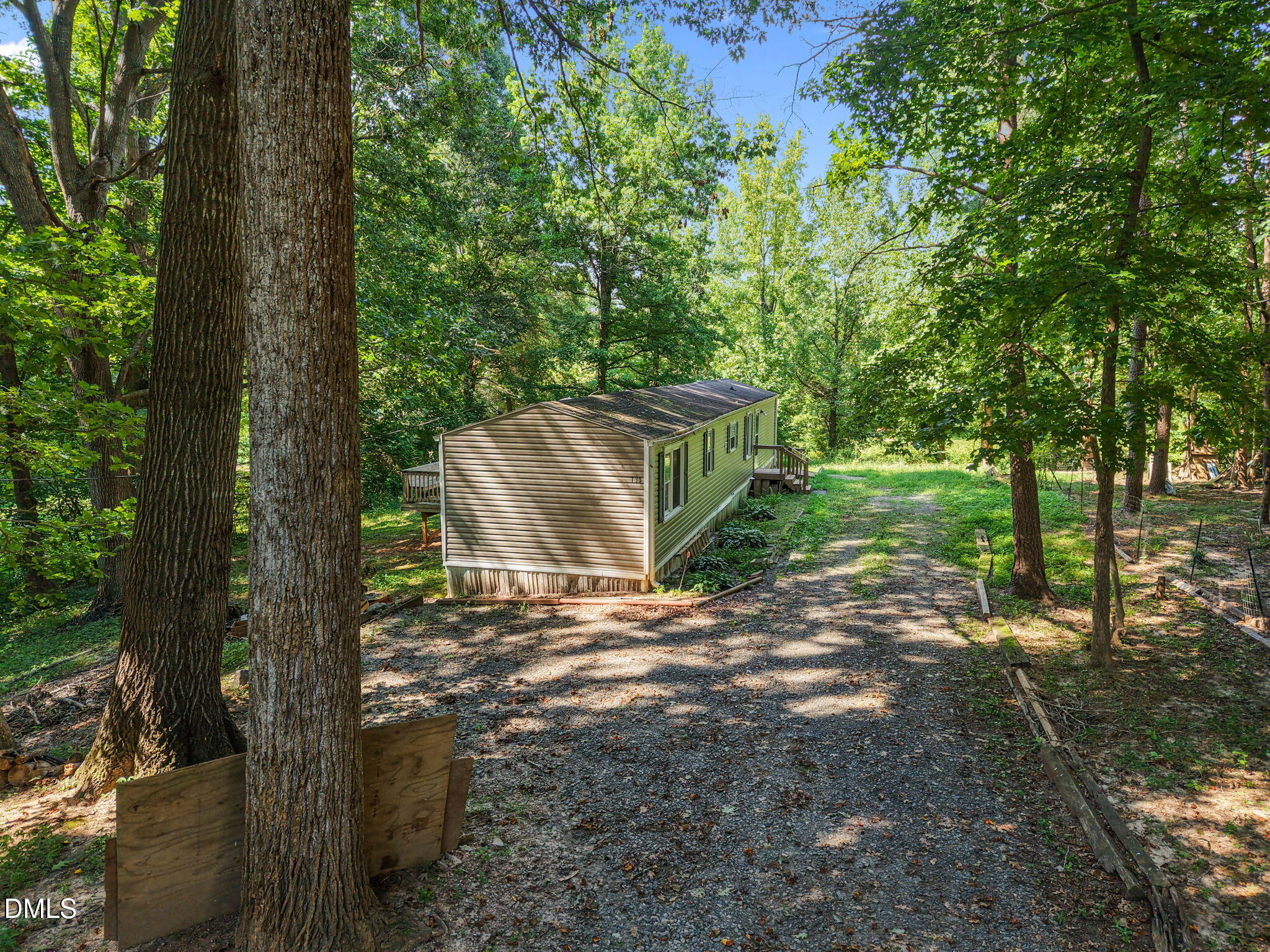 main property photo 24