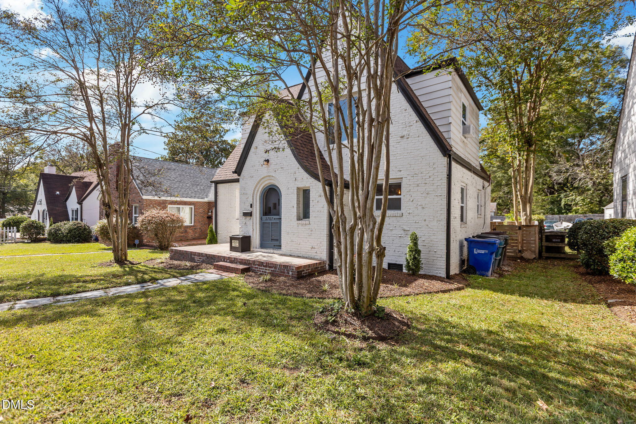 main property photo 35