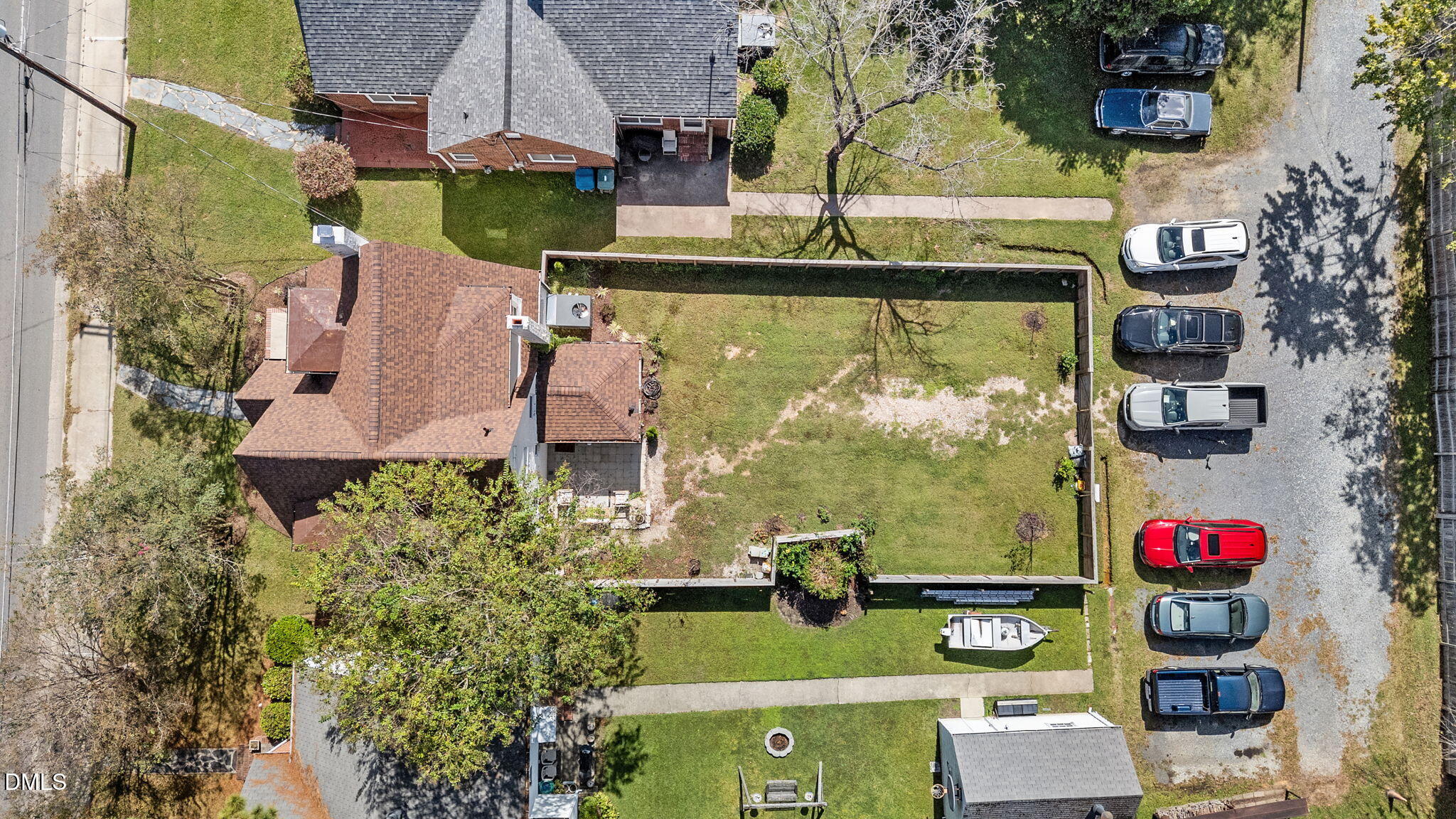 main property photo 42