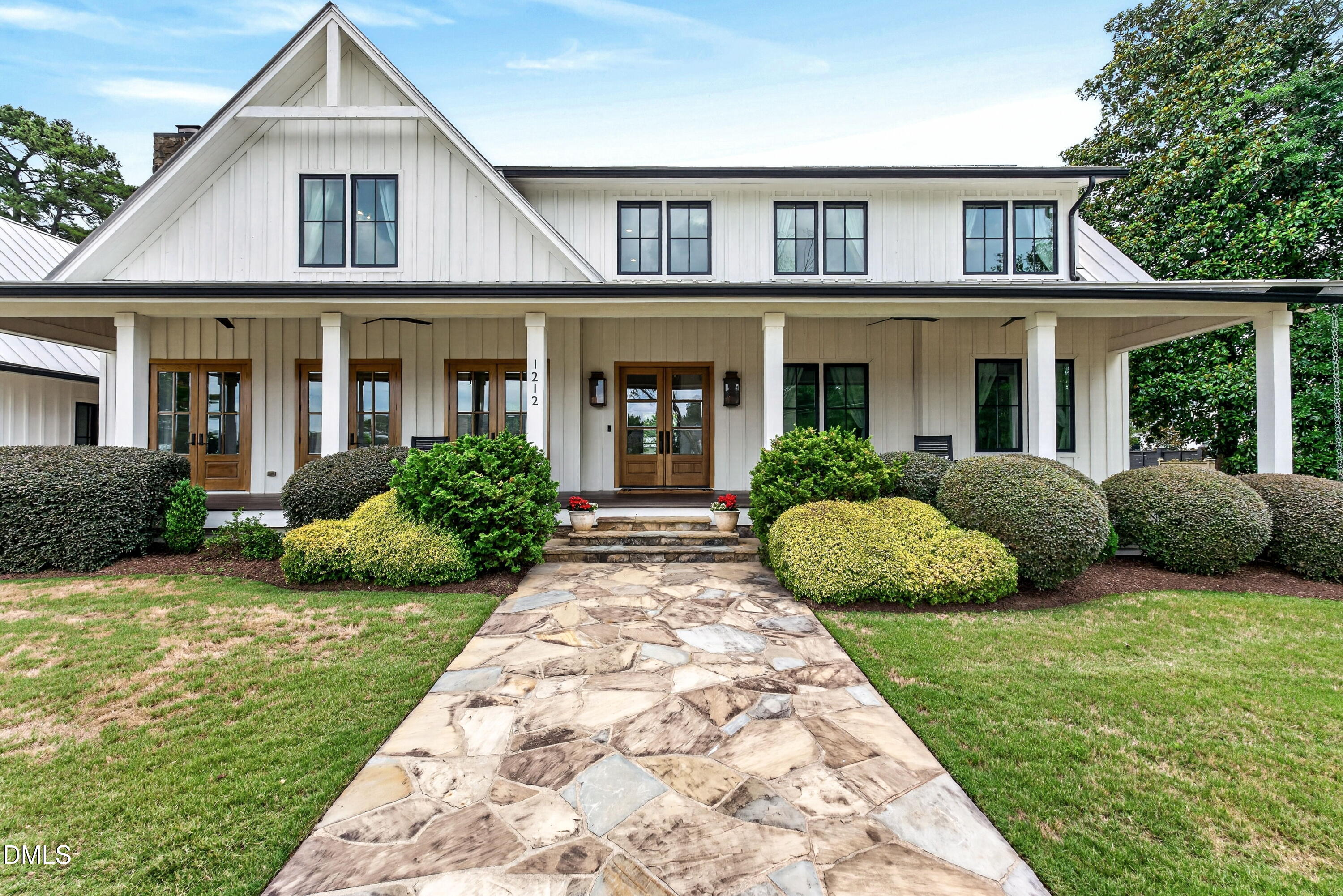 main property photo 70