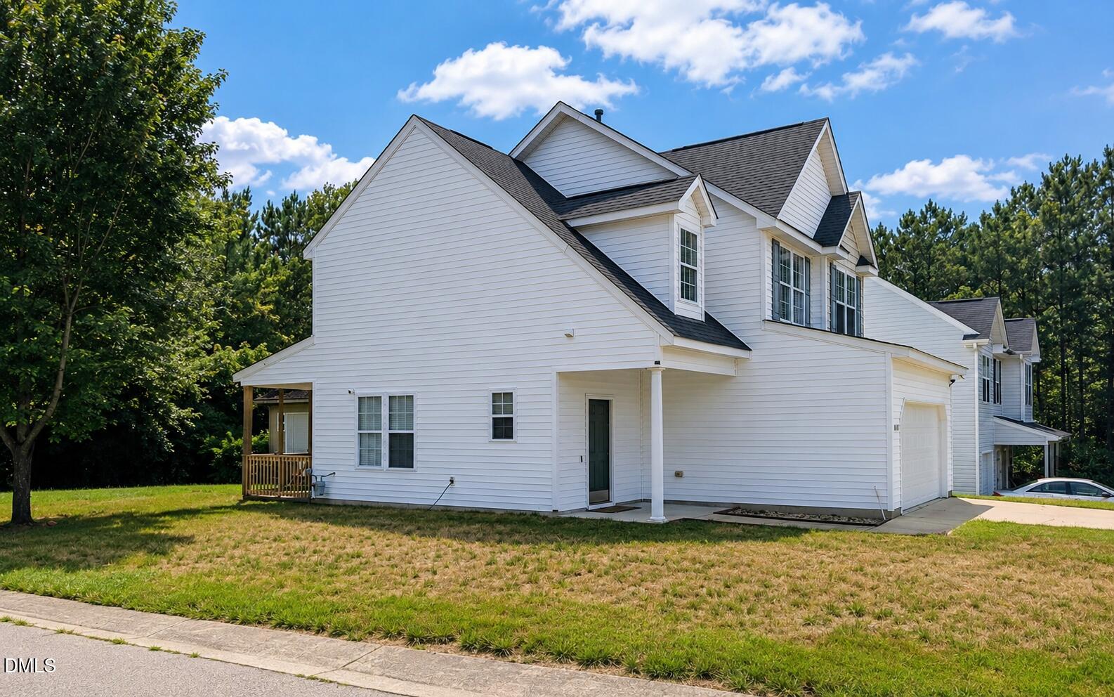 main property photo 2