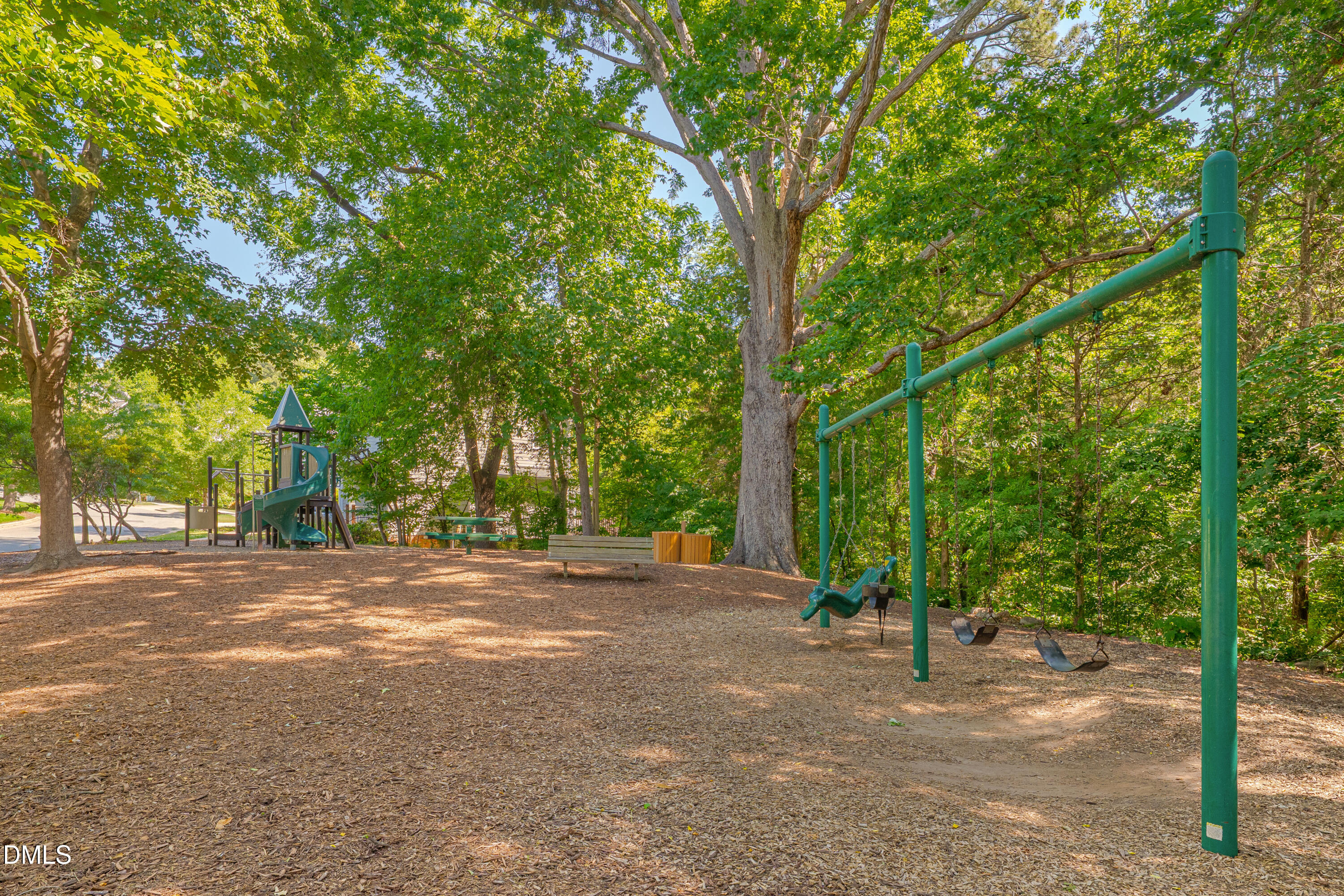 main property photo 80