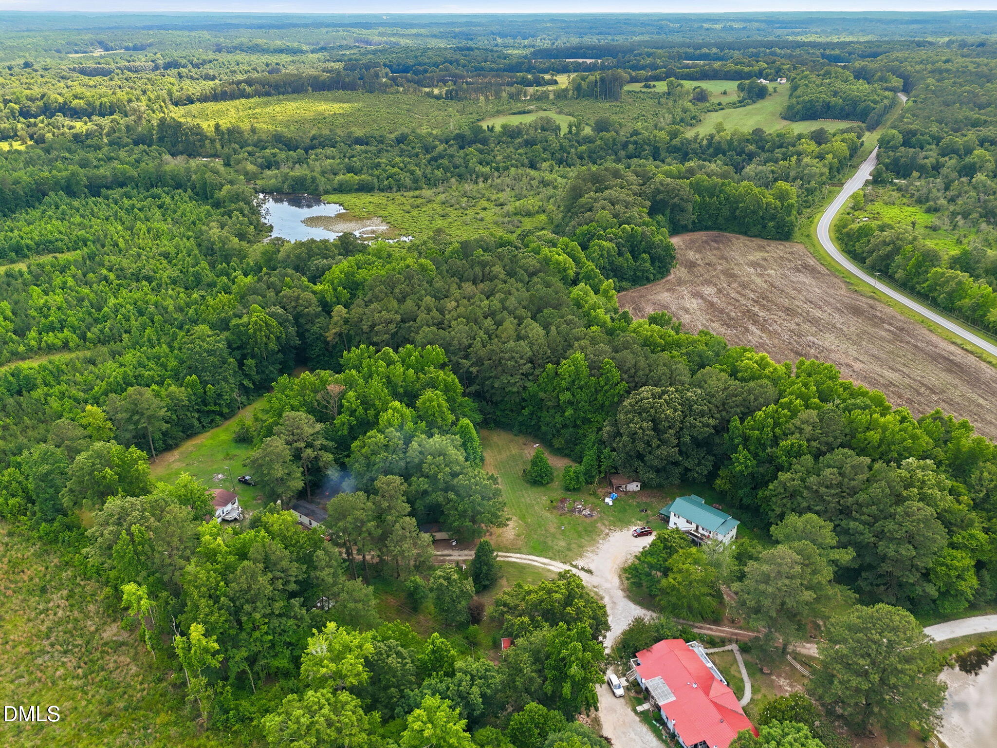 main property photo 6