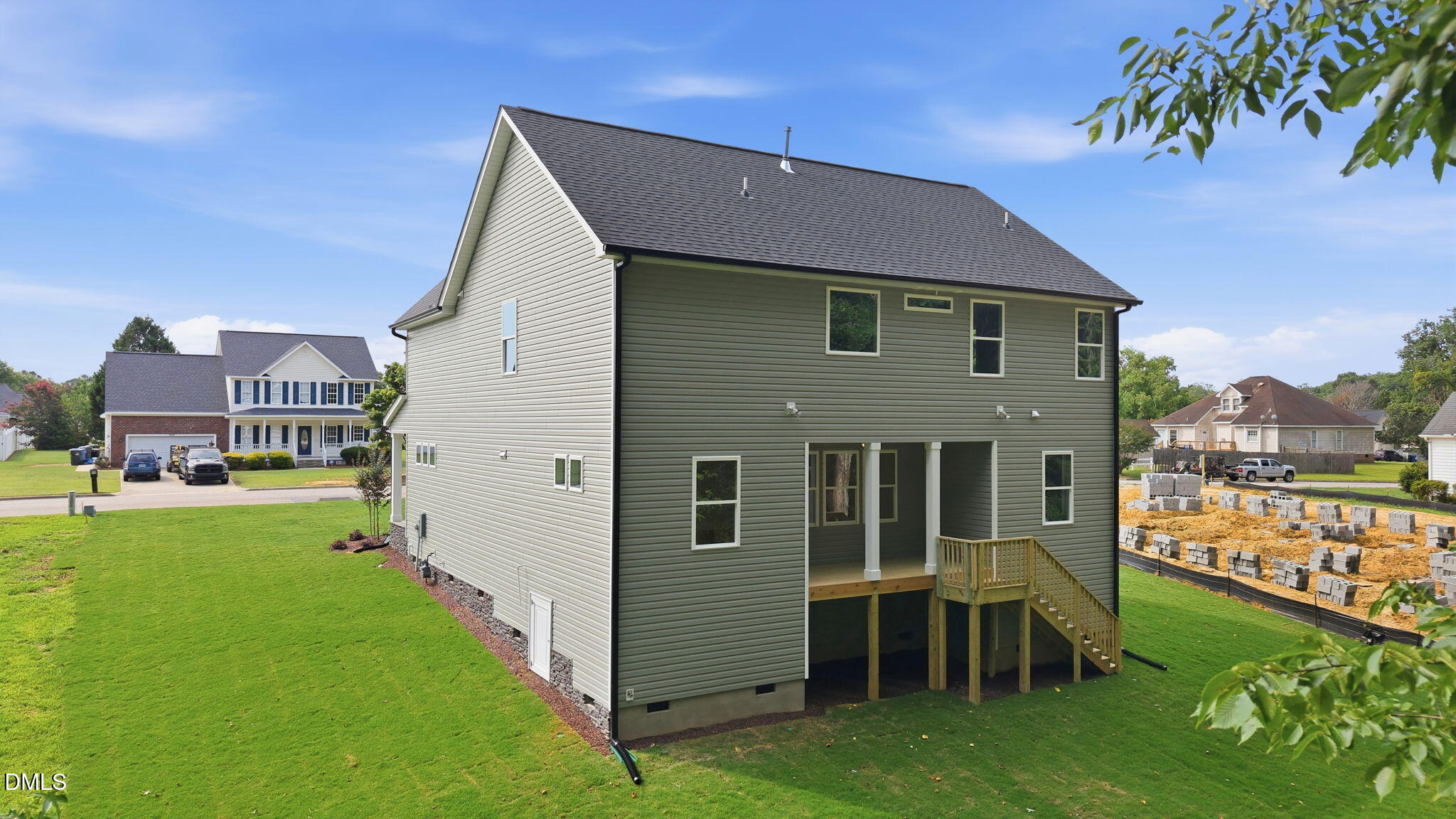 main property photo 39