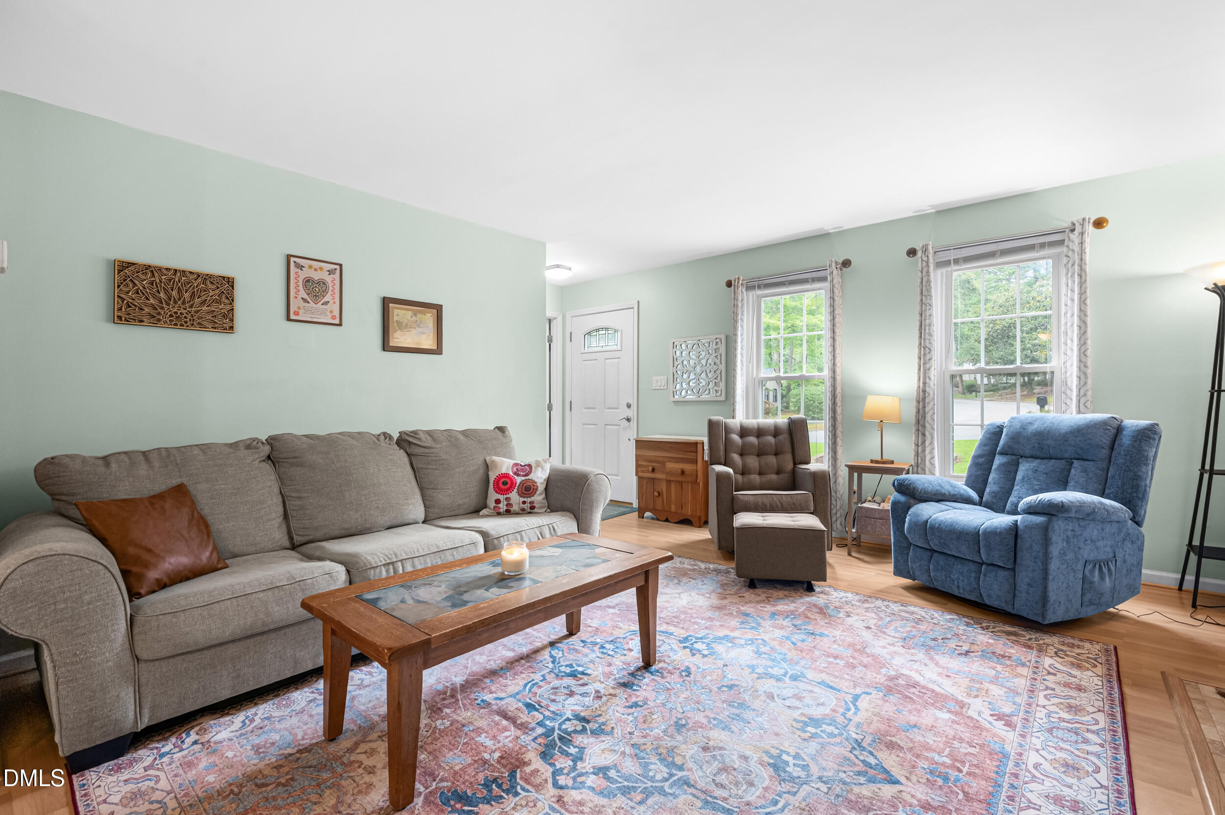 main property photo 8