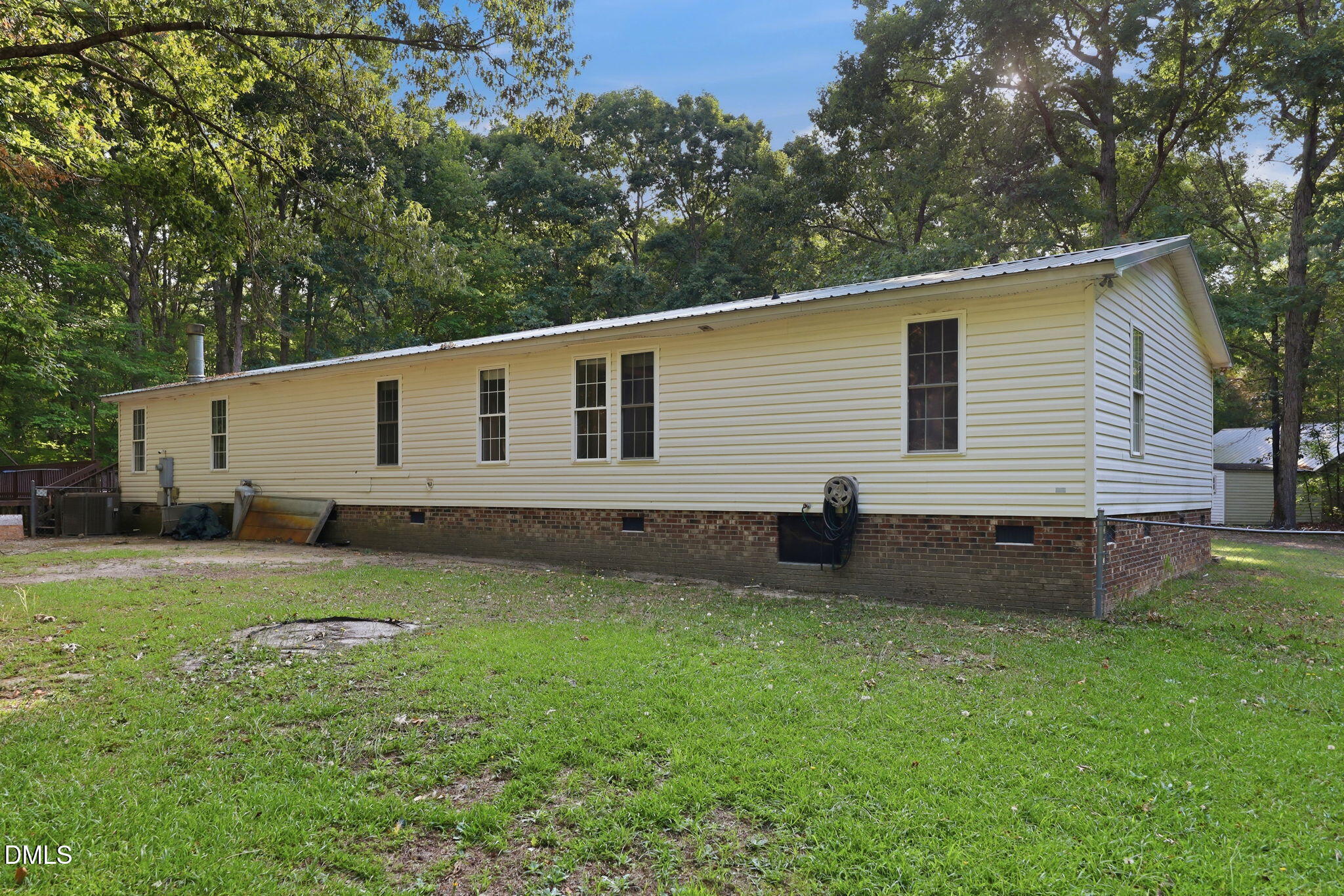 main property photo 21