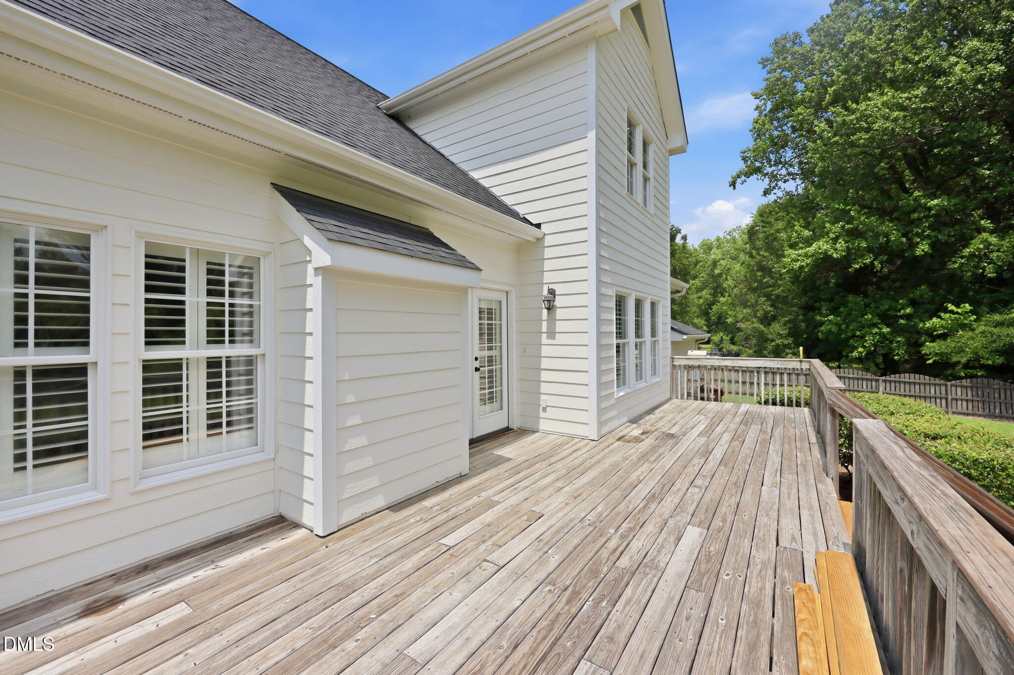 main property photo 42