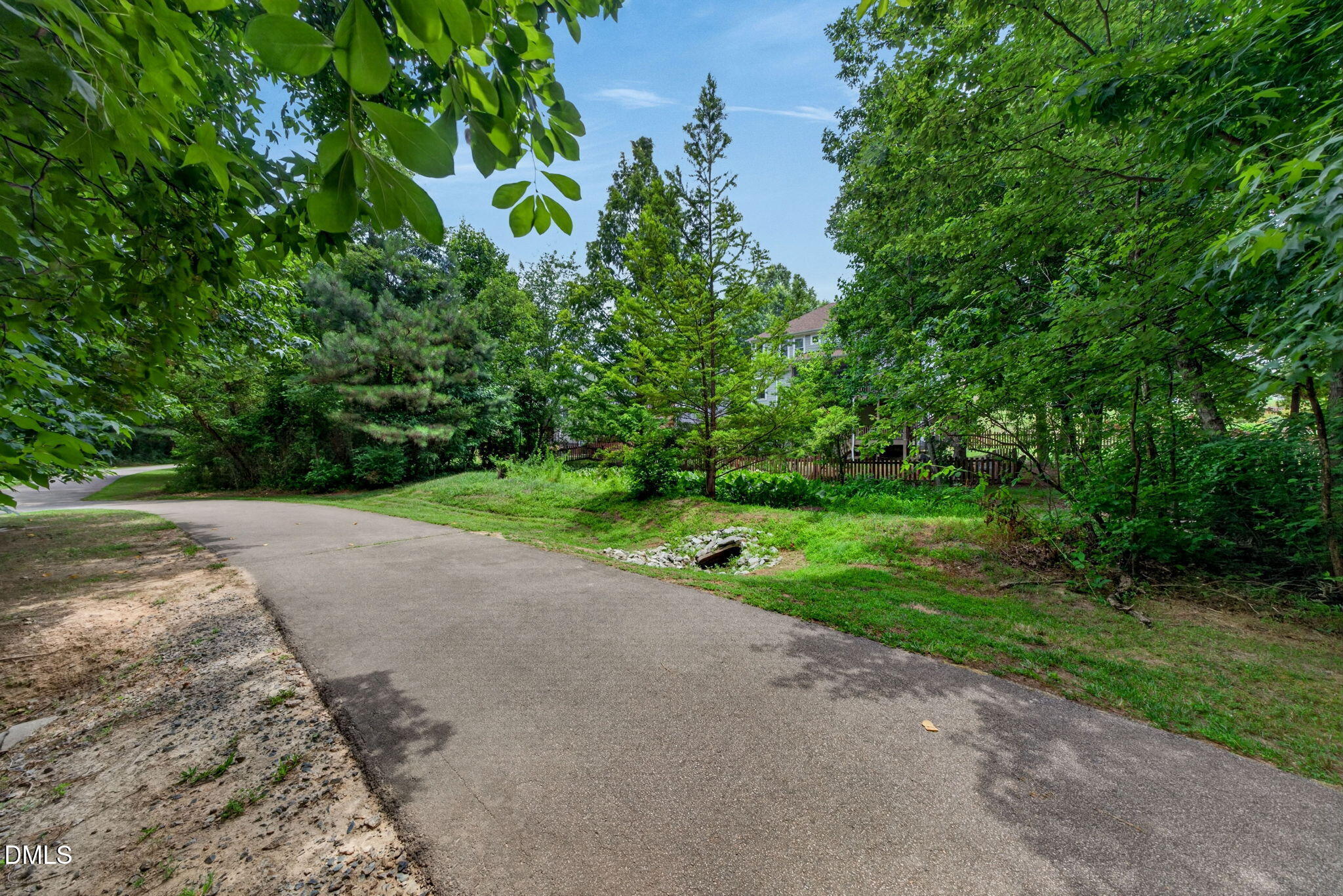 main property photo 48
