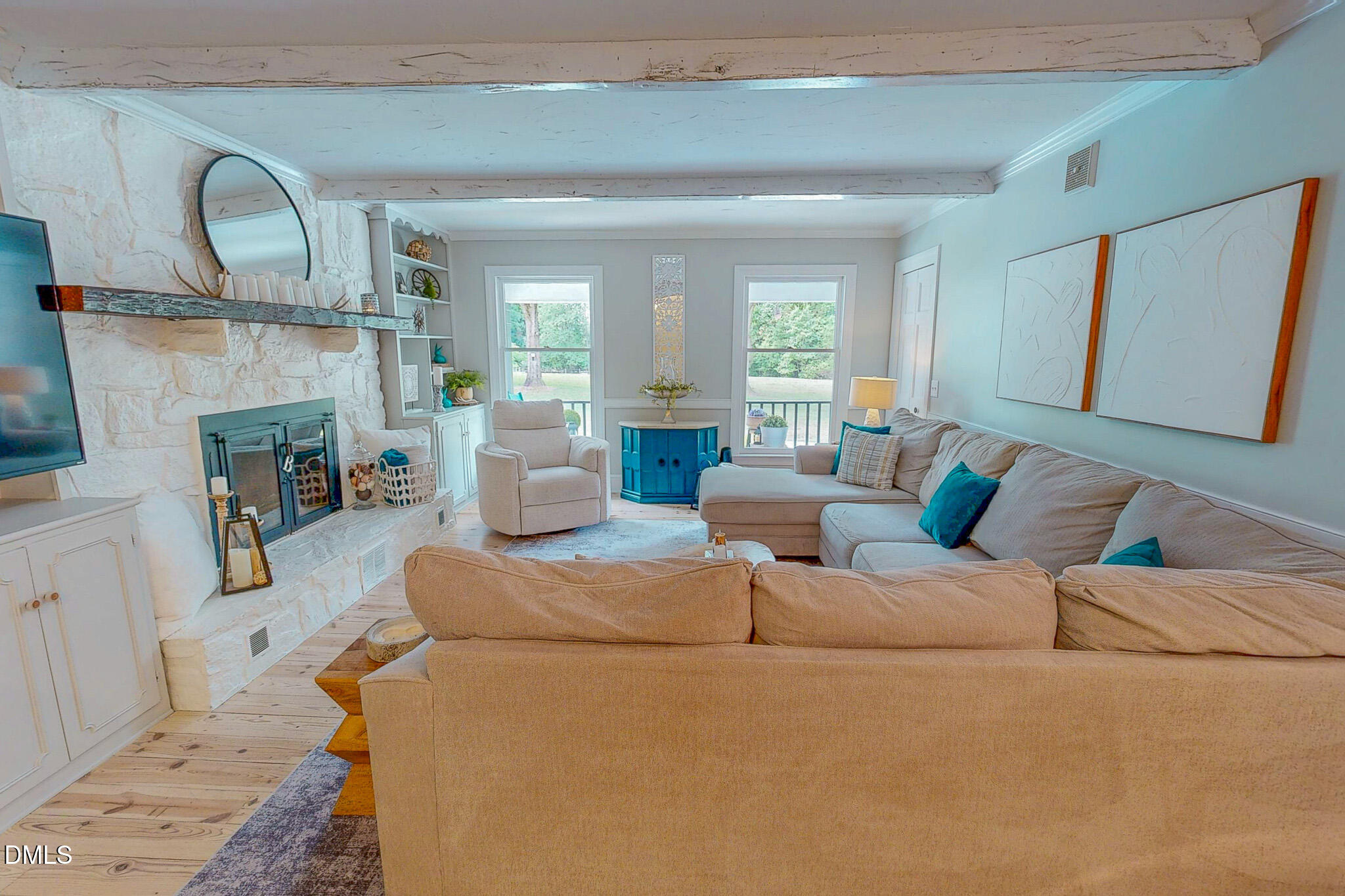 main property photo 23