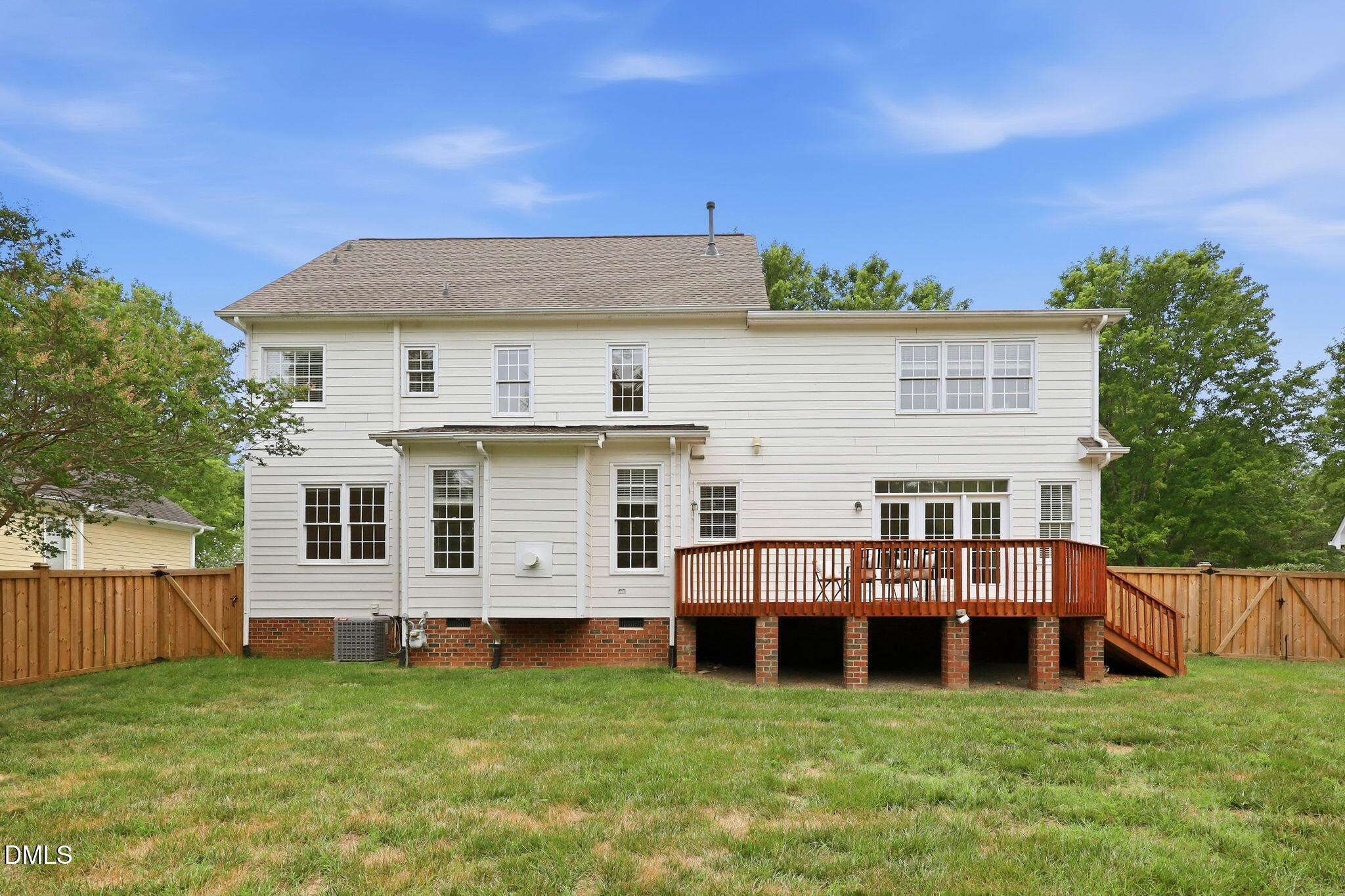 main property photo 43