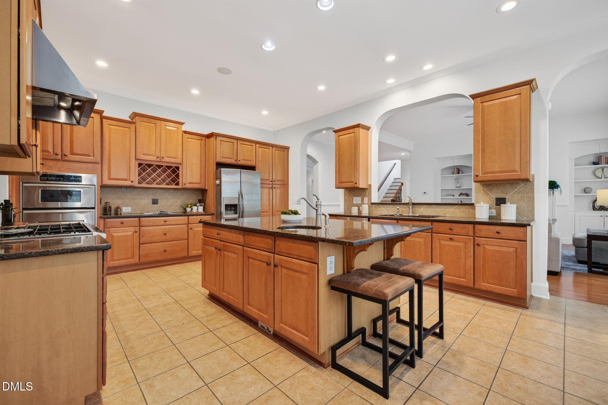 main property photo 18