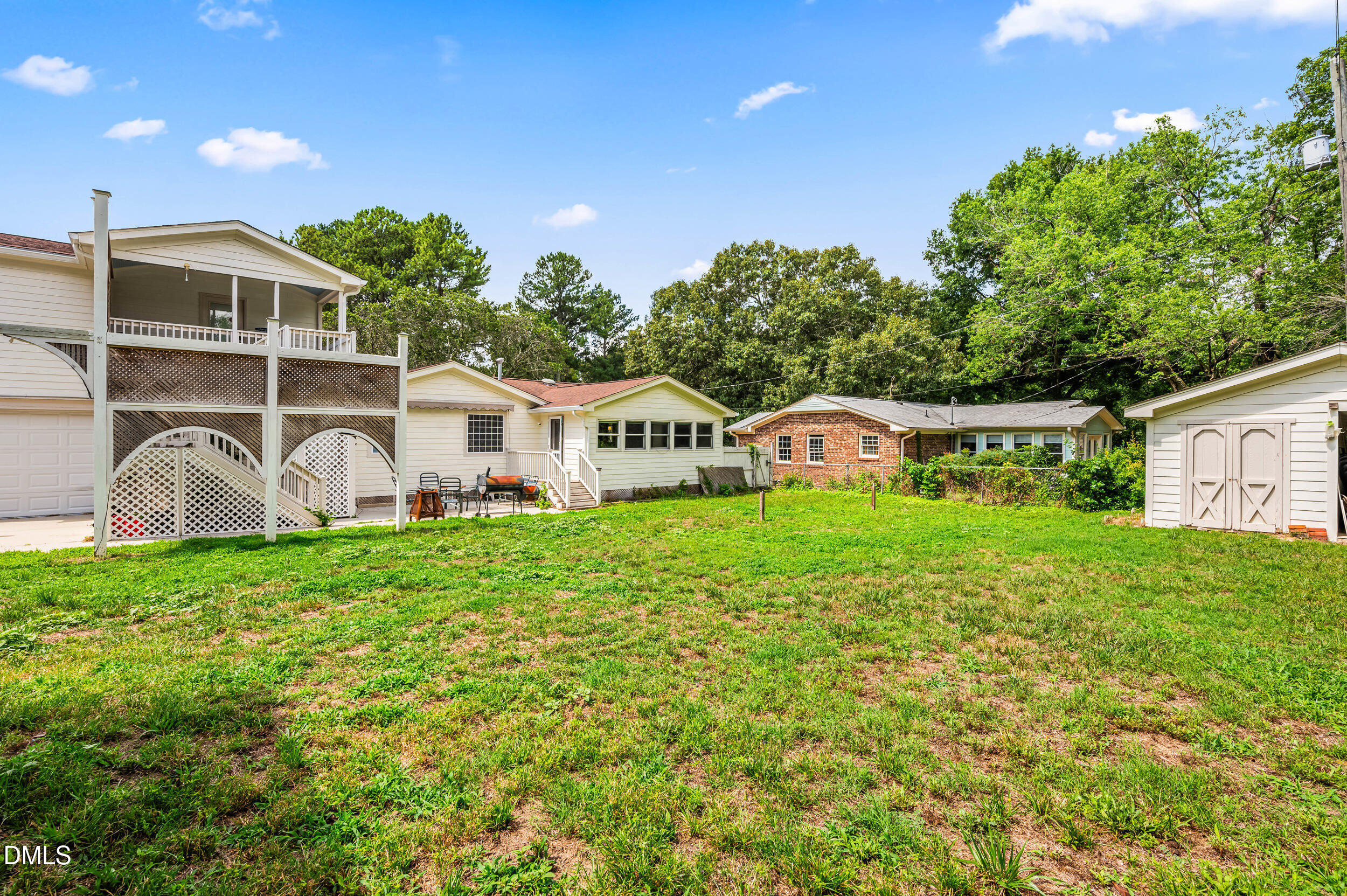 main property photo 26