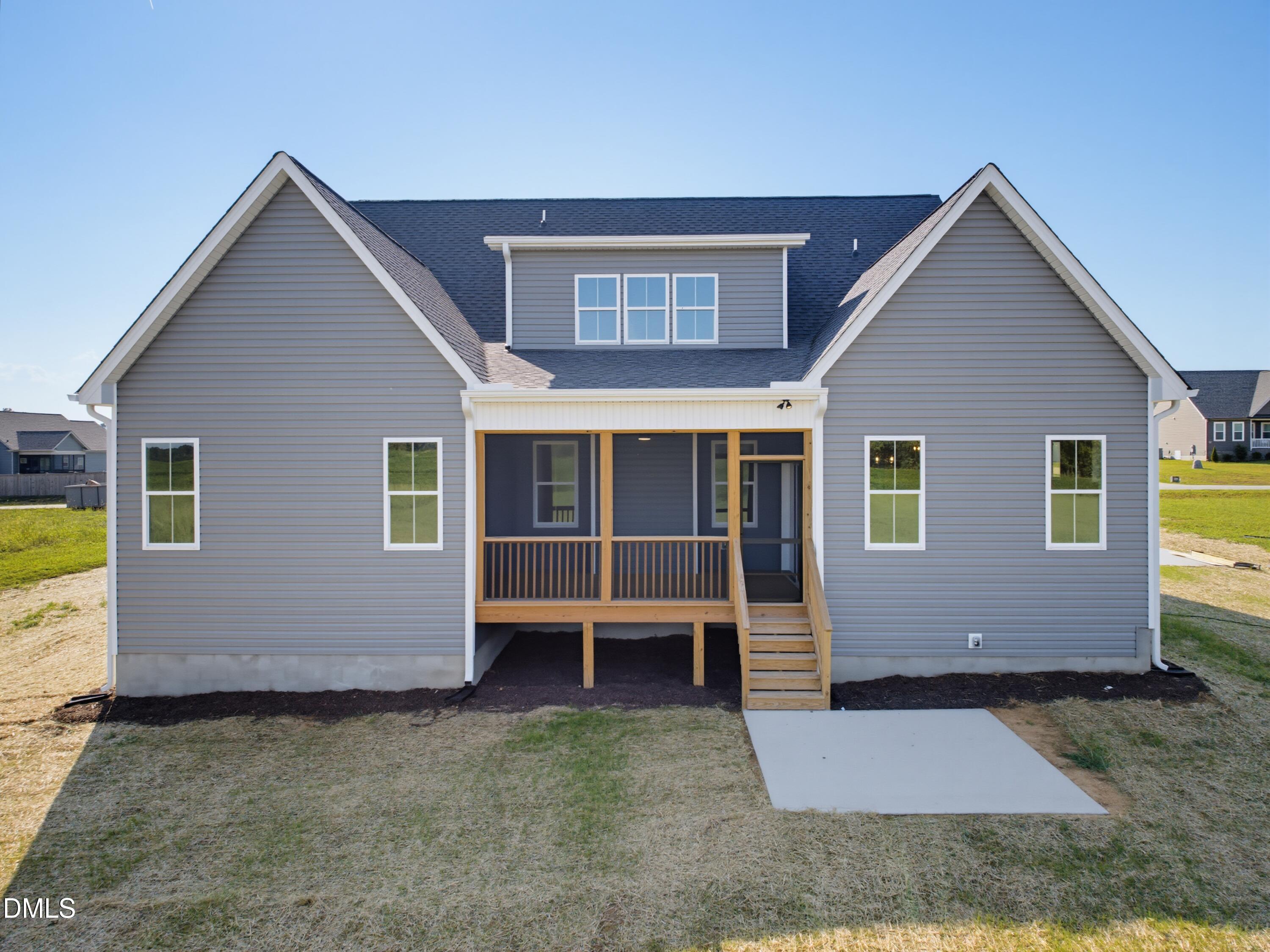 main property photo 34