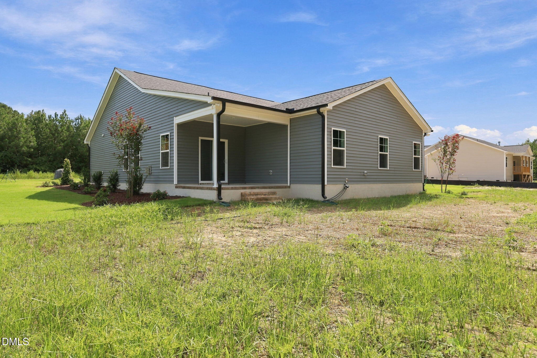 main property photo 27