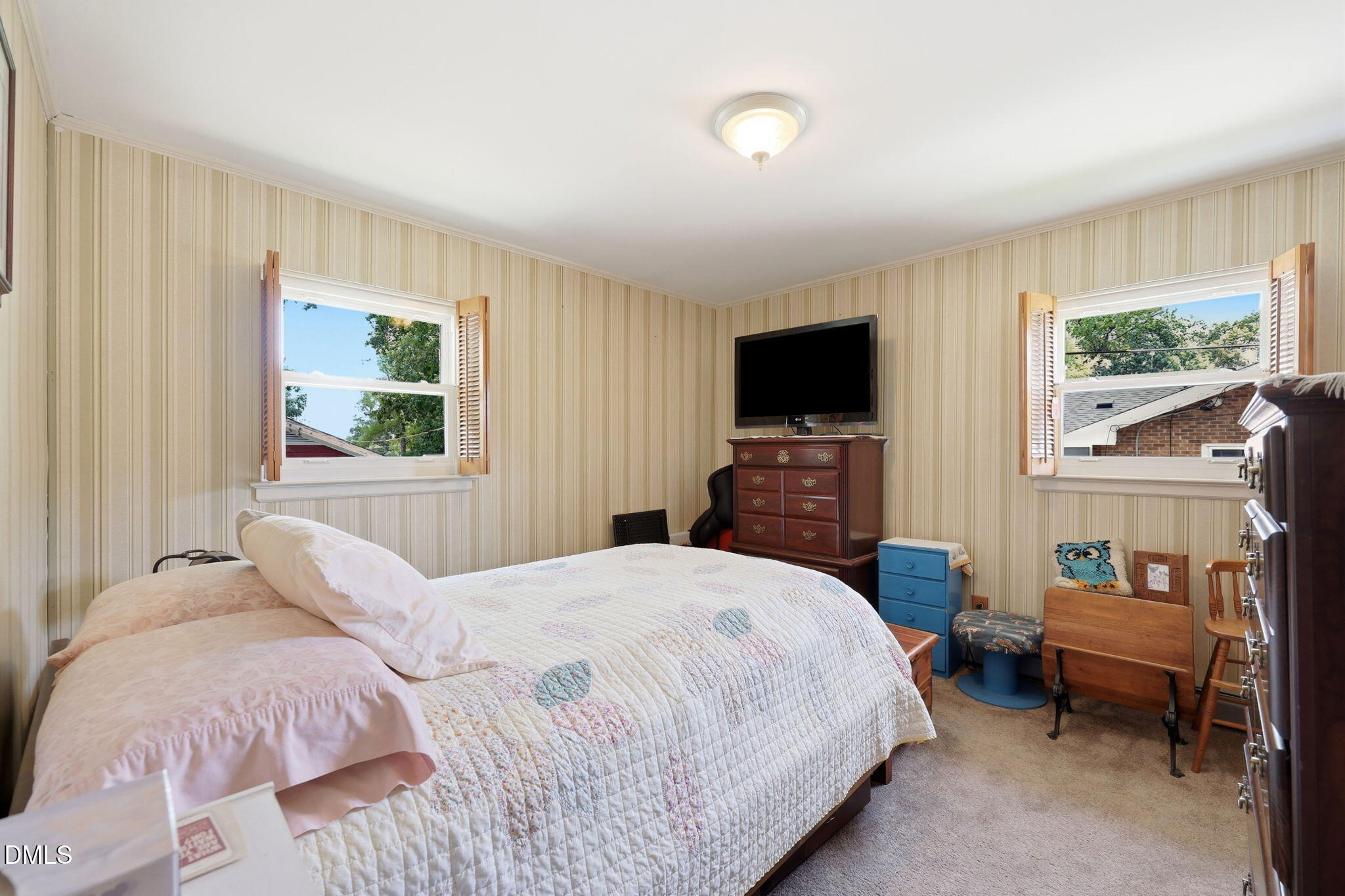 main property photo 16