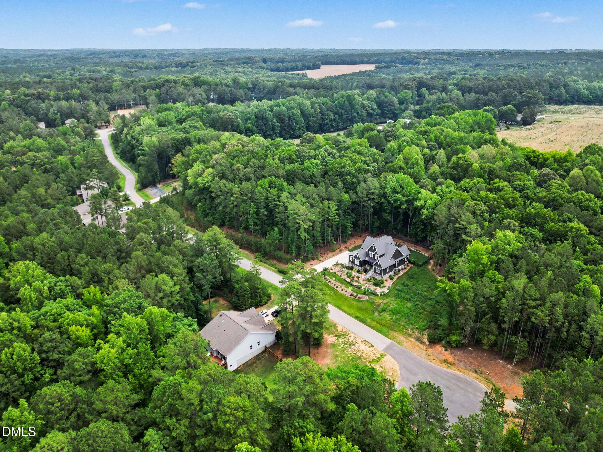 main property photo 4