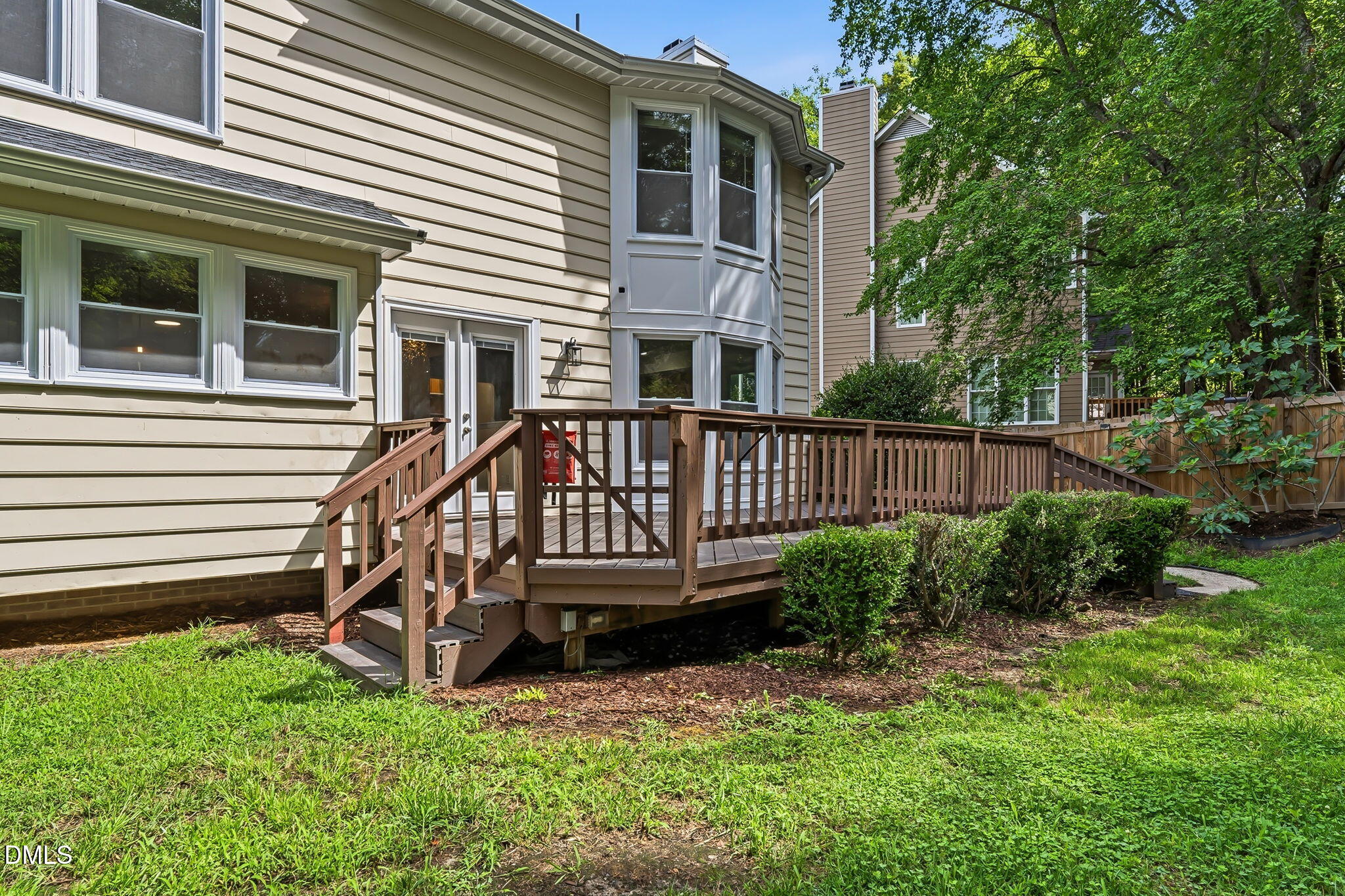 main property photo 48