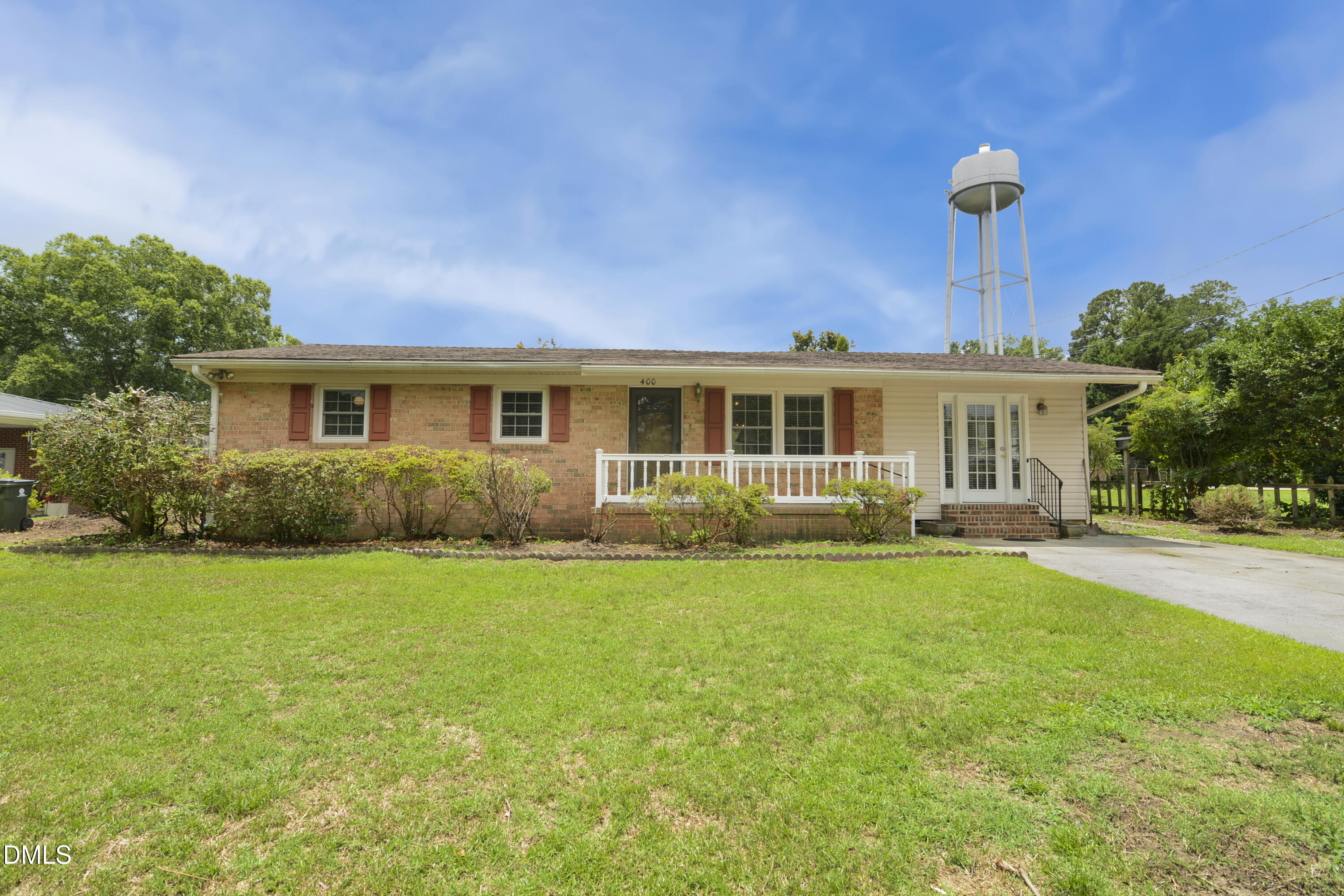 main property photo 2