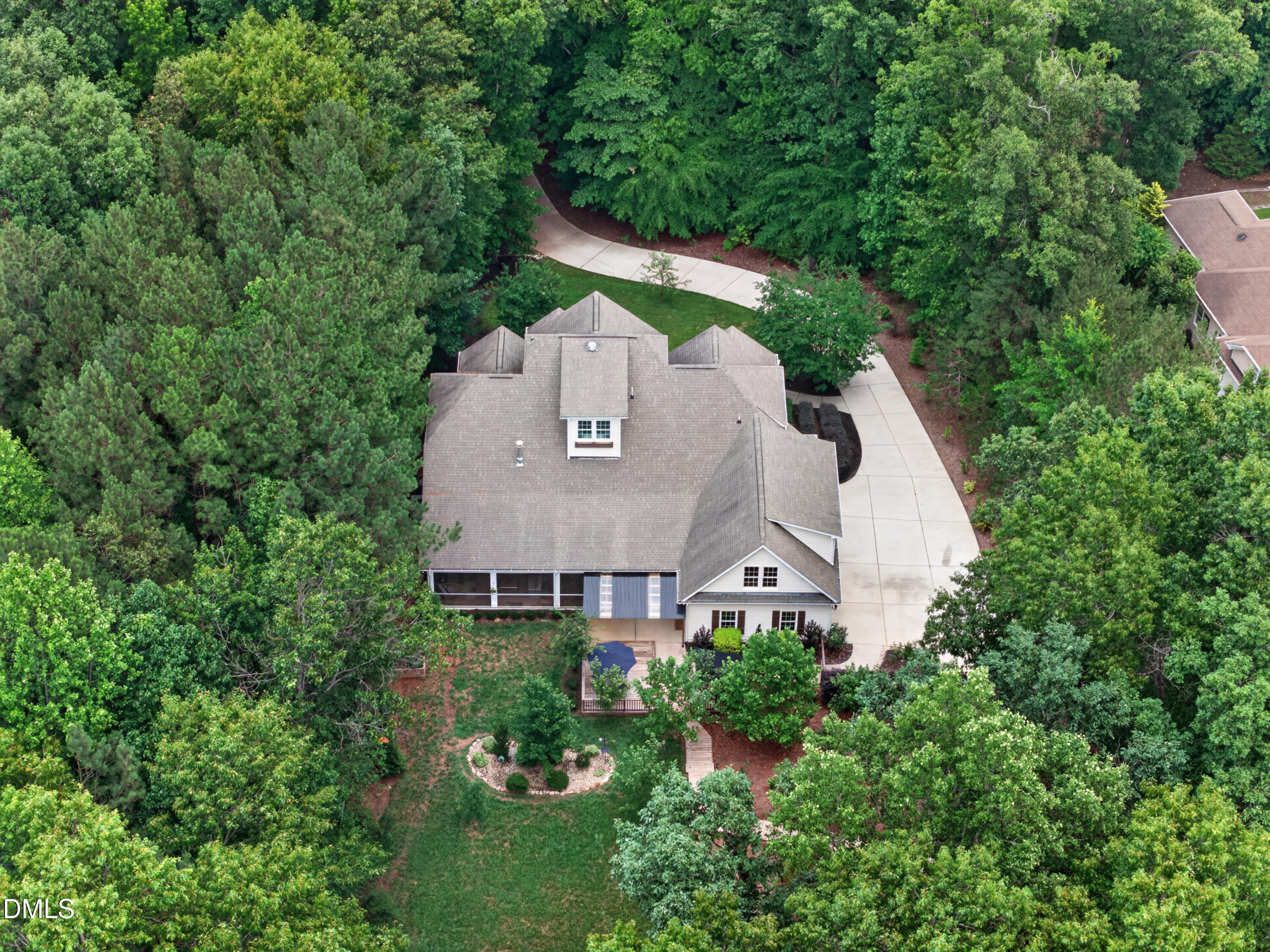 main property photo 46