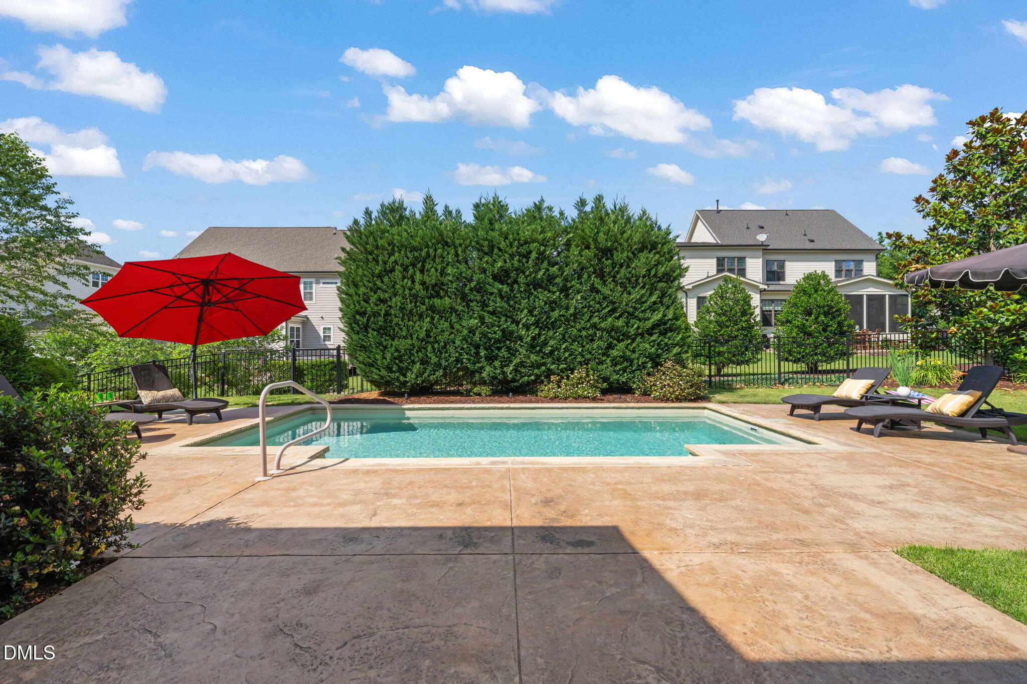 main property photo 51