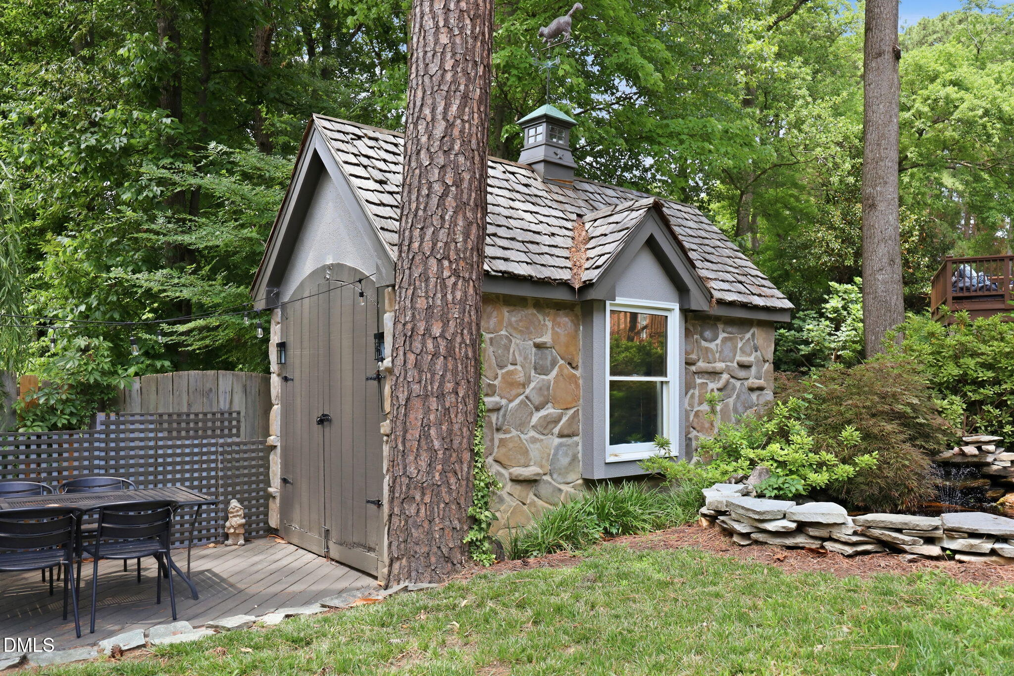 main property photo 31