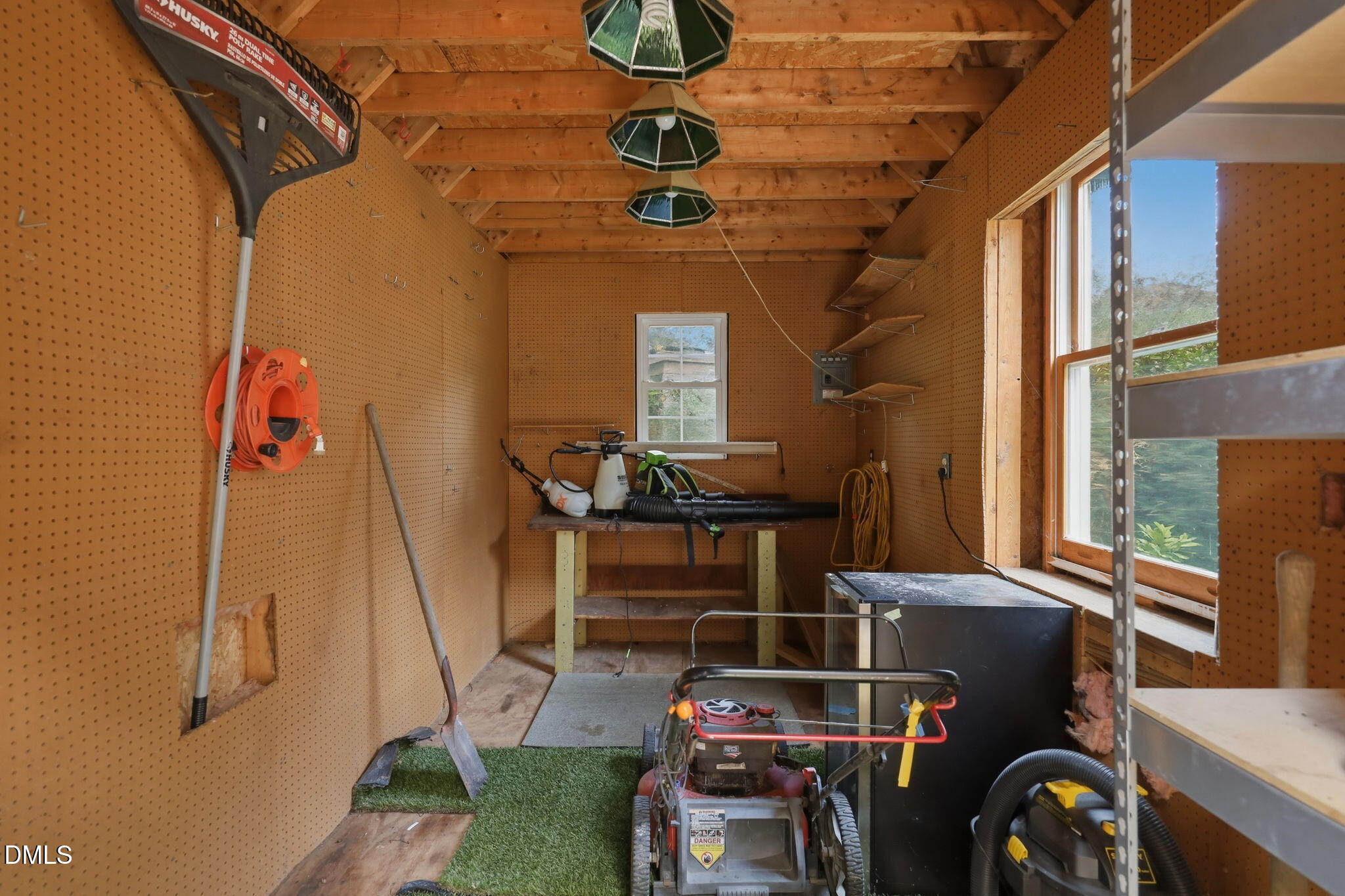 main property photo 32