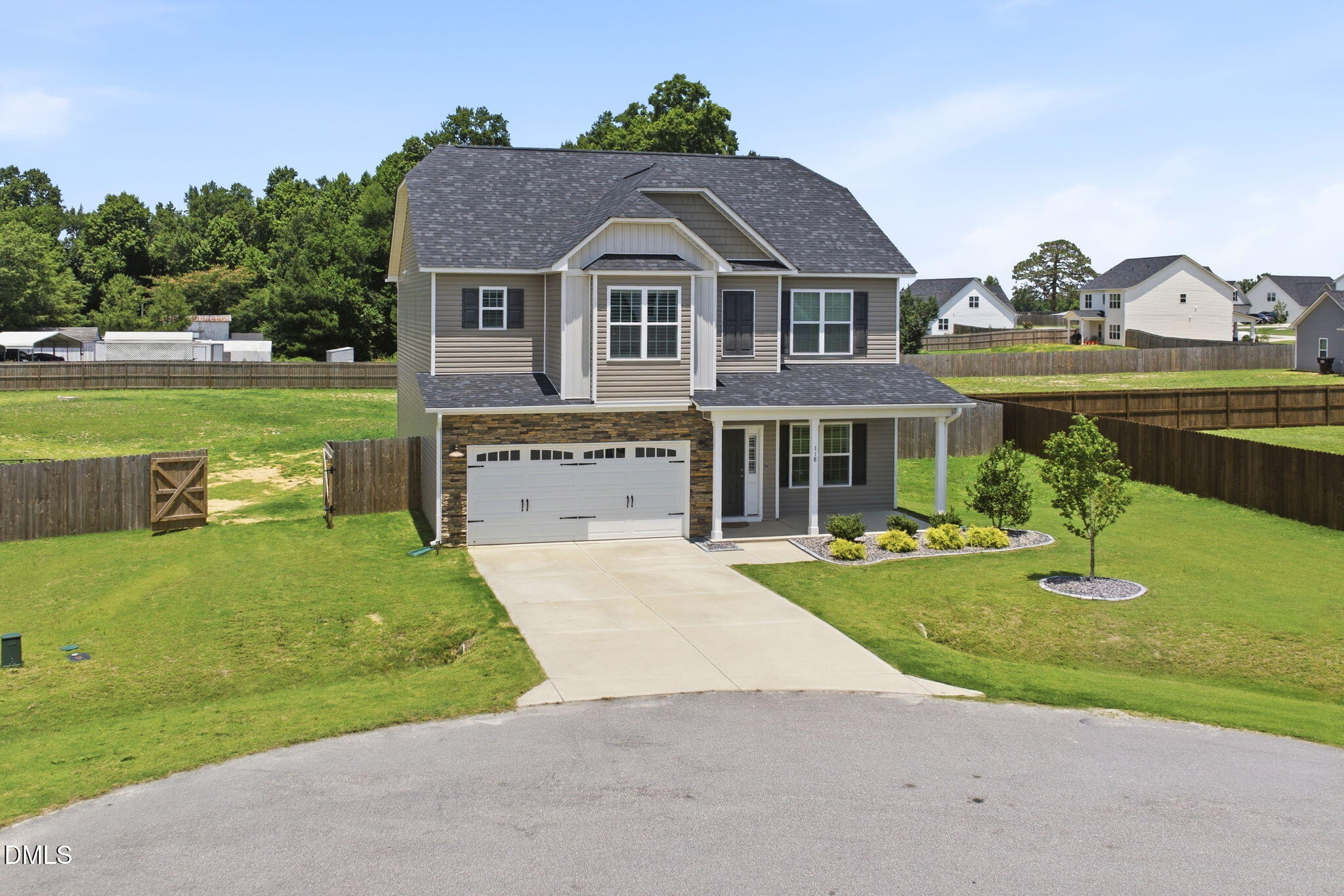 main property photo 46