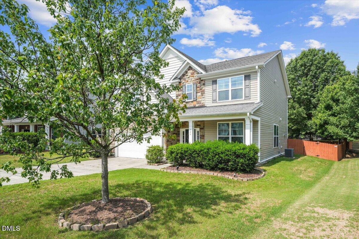 main property photo 3