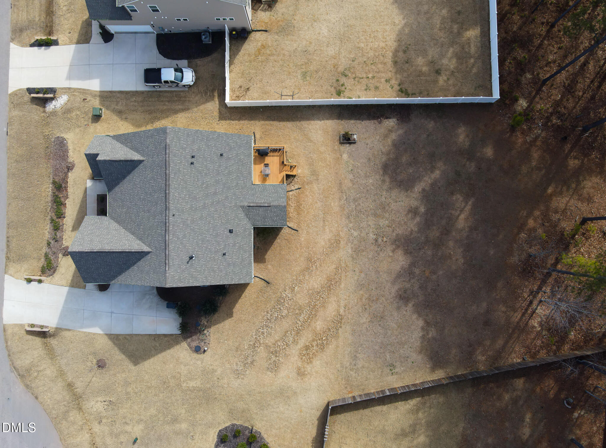 main property photo 51