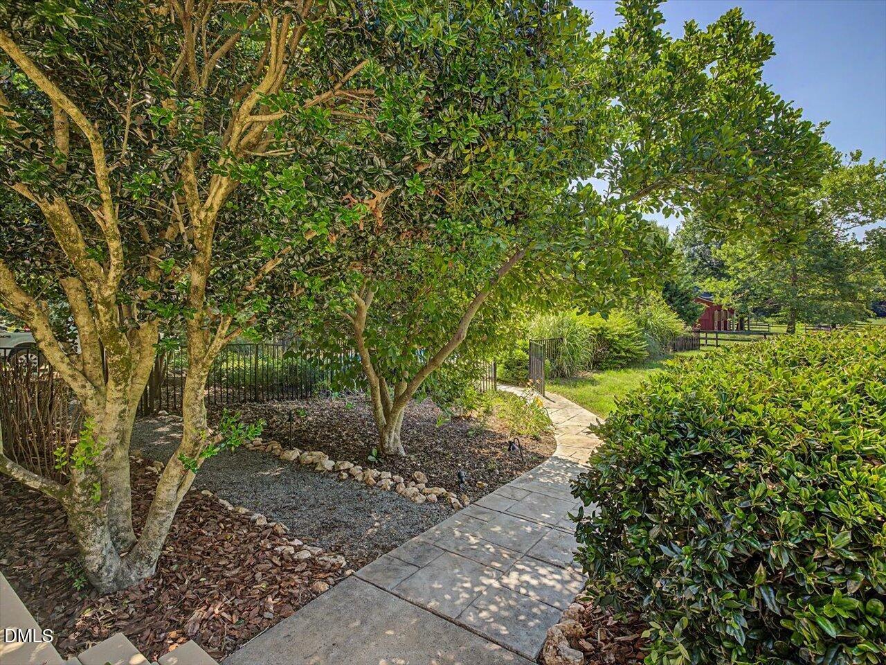main property photo 54